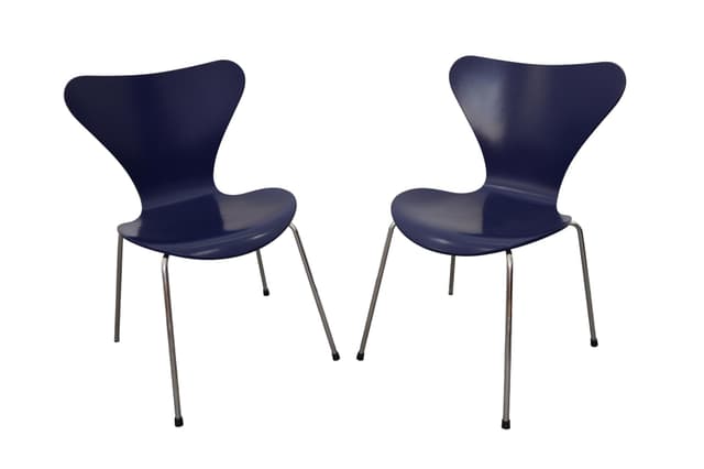 Para krzeseł 3107, navy blue, sklejka, chrom, proj. A. Jacobsen, Fritz Hansen, Dania, lata 90. - WYMIARY