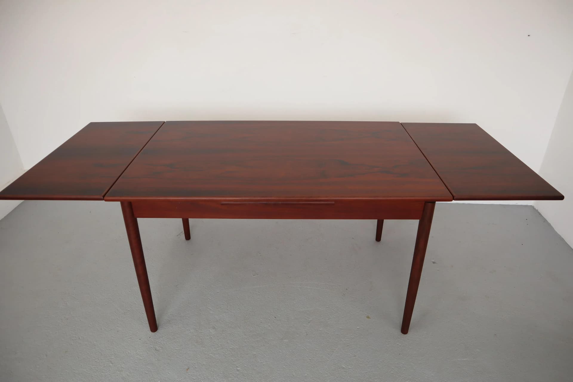 Extendable Table, brown rosewood, AM Mobler, Denmark, 1960s. - 14423
