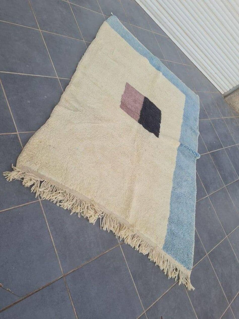 Ręcznie tkany dywan 150x260 cm, wełna, beżowy, niebieski, bordowy, czarny, Maroko - 204418