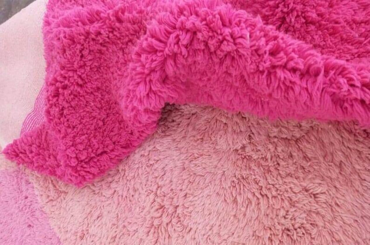 Handwoven rug 150x250 cm, wool, pink, Morocco - 207047