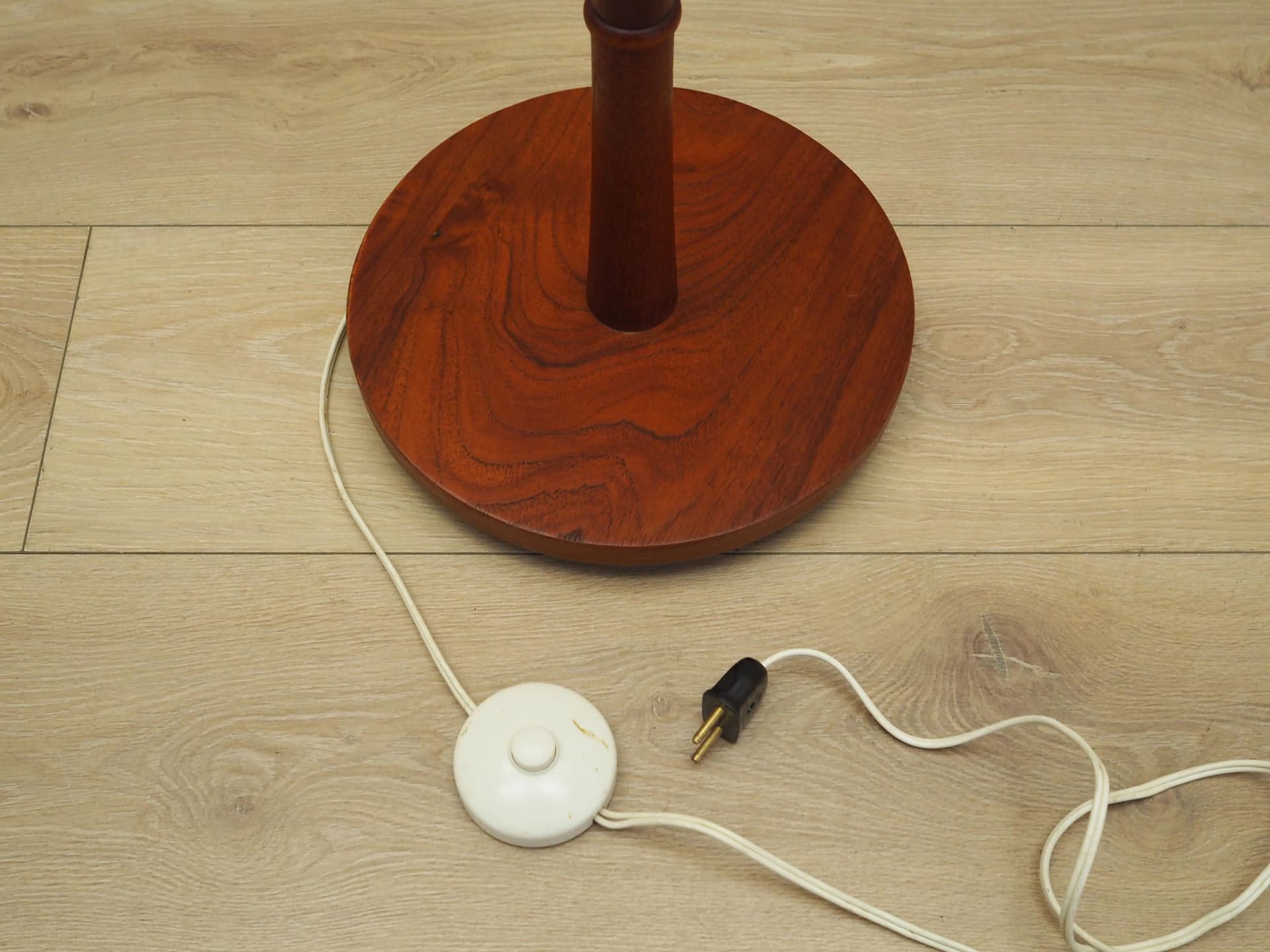 Lampa podłogowa, teak brązowy, metal, Dania, lata 70. - 14775