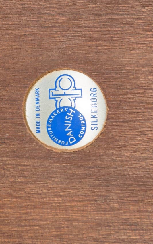 Stolik kawowy, palisander brązowy ciemny, proj. J. Andersen, Dania, lata 60. - 205909