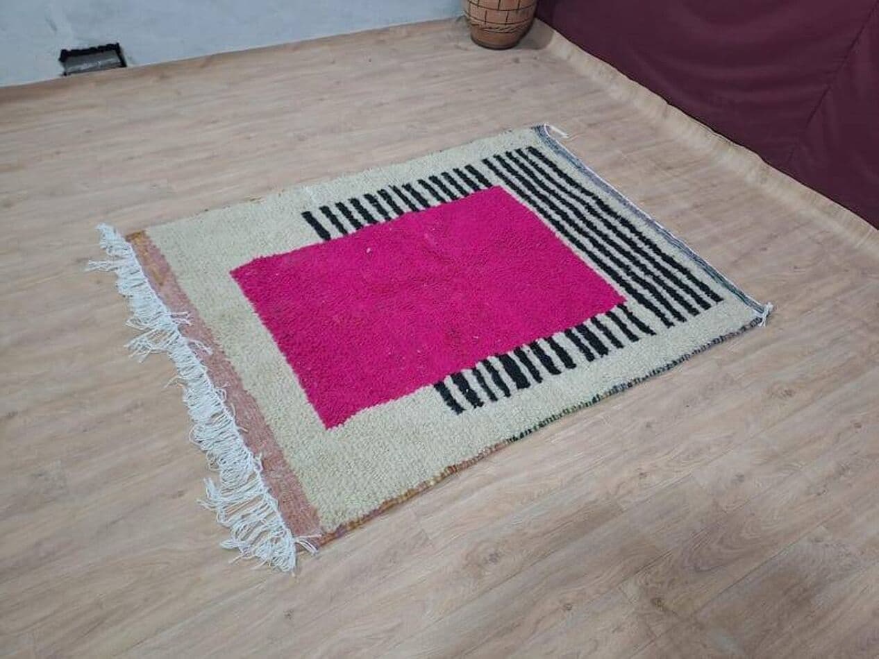 Handwoven rug 150x250 cm, wool, pink, Morocco - 206713