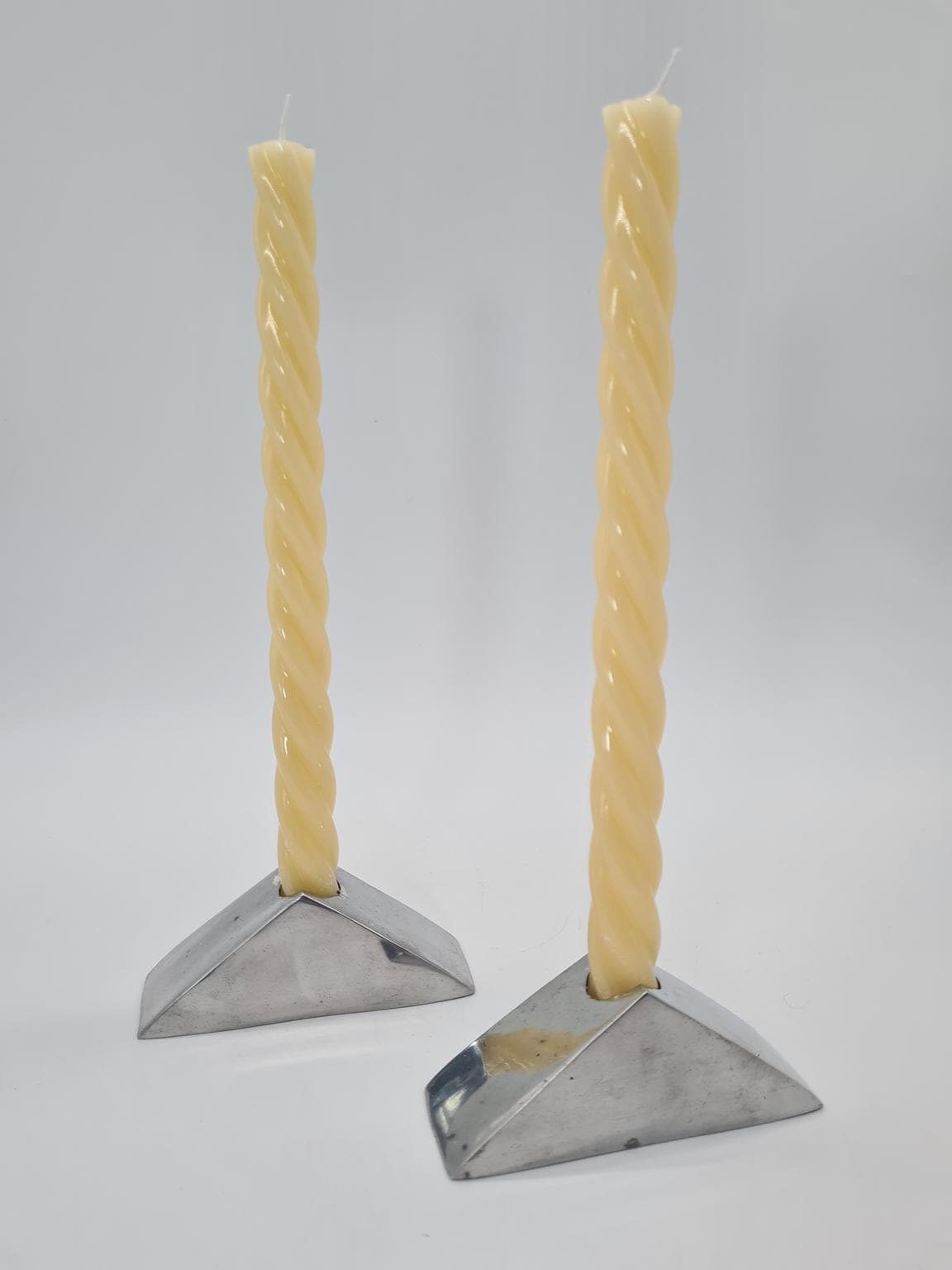 Nowoczesne świeczniki z polerowanego aluminium, lata 2000., zestaw 2 szt. - 206079