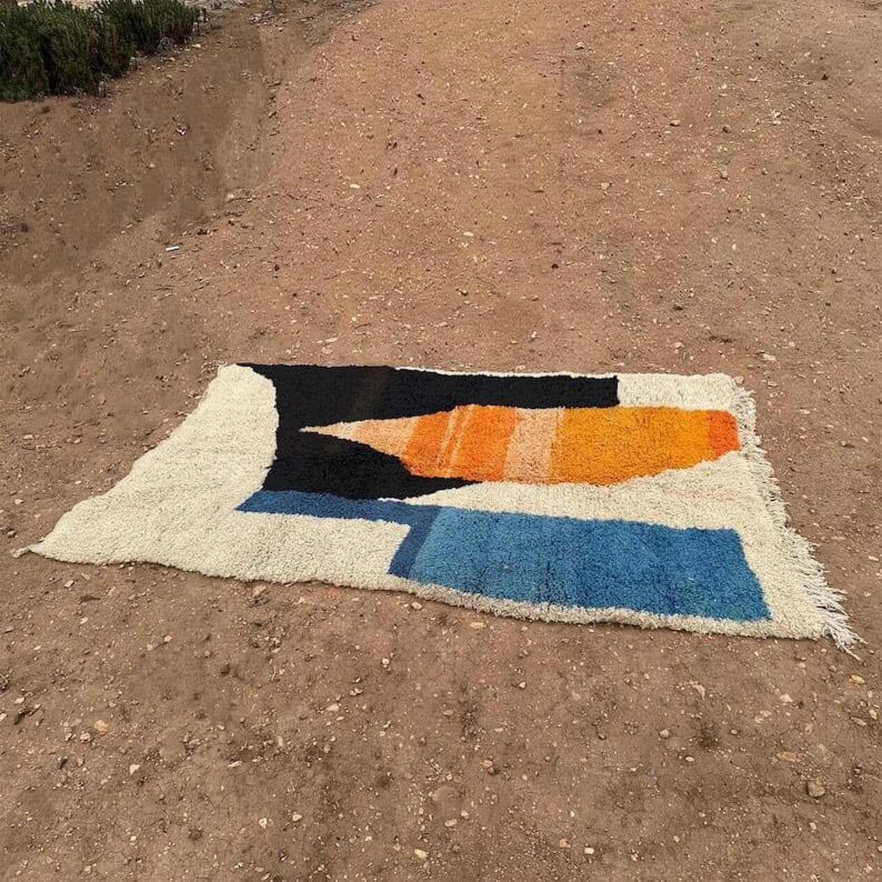 Ręcznie tkany dywan 200x300 cm, wełna, beżowy, czarny, pomarańczowy, niebieski, Maroko - 208227