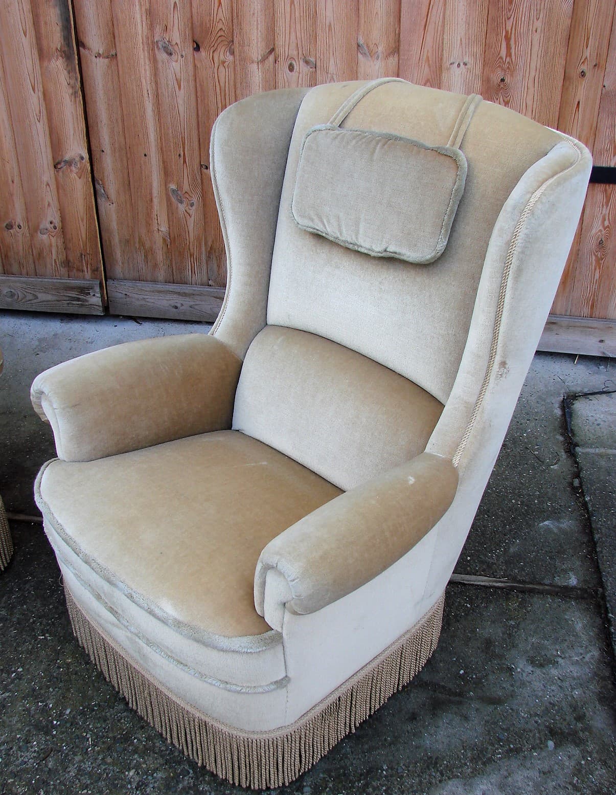 Pair of wingback armchairs, beige velvet, 1970s - 207414