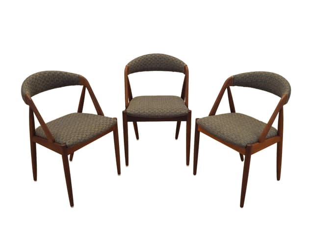 Komplet trzech krzeseł Model 31, teak brązowy, proj. K. Kristiansen, Dania, lata 70. - WYMIARY