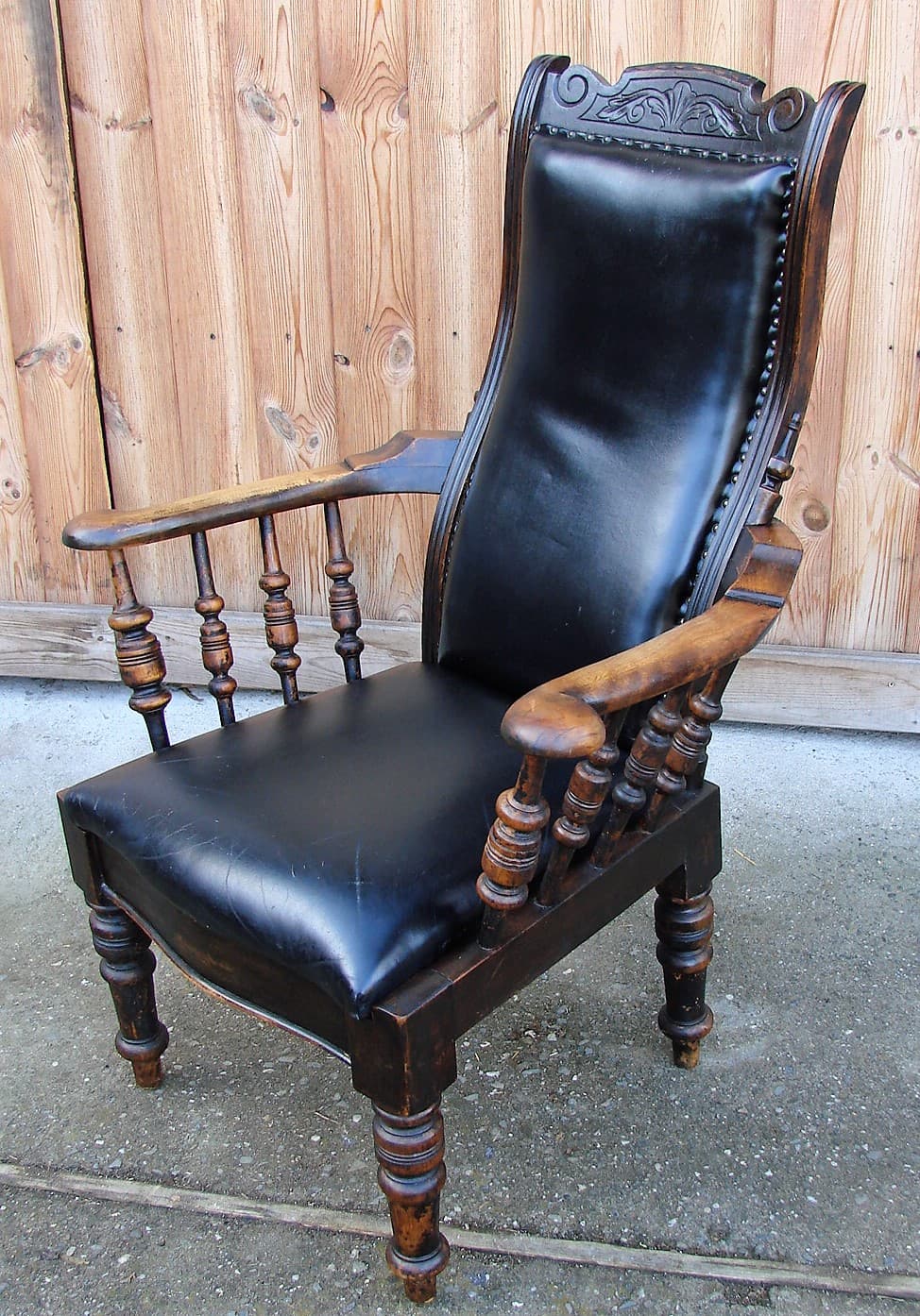 Fotel, dąb ciemnobrązowy, skóra naturalna czarna, XIX w. - 207594