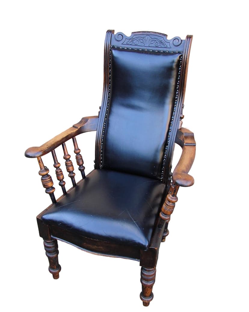Fotel, dąb ciemnobrązowy, skóra naturalna czarna, XIX w.