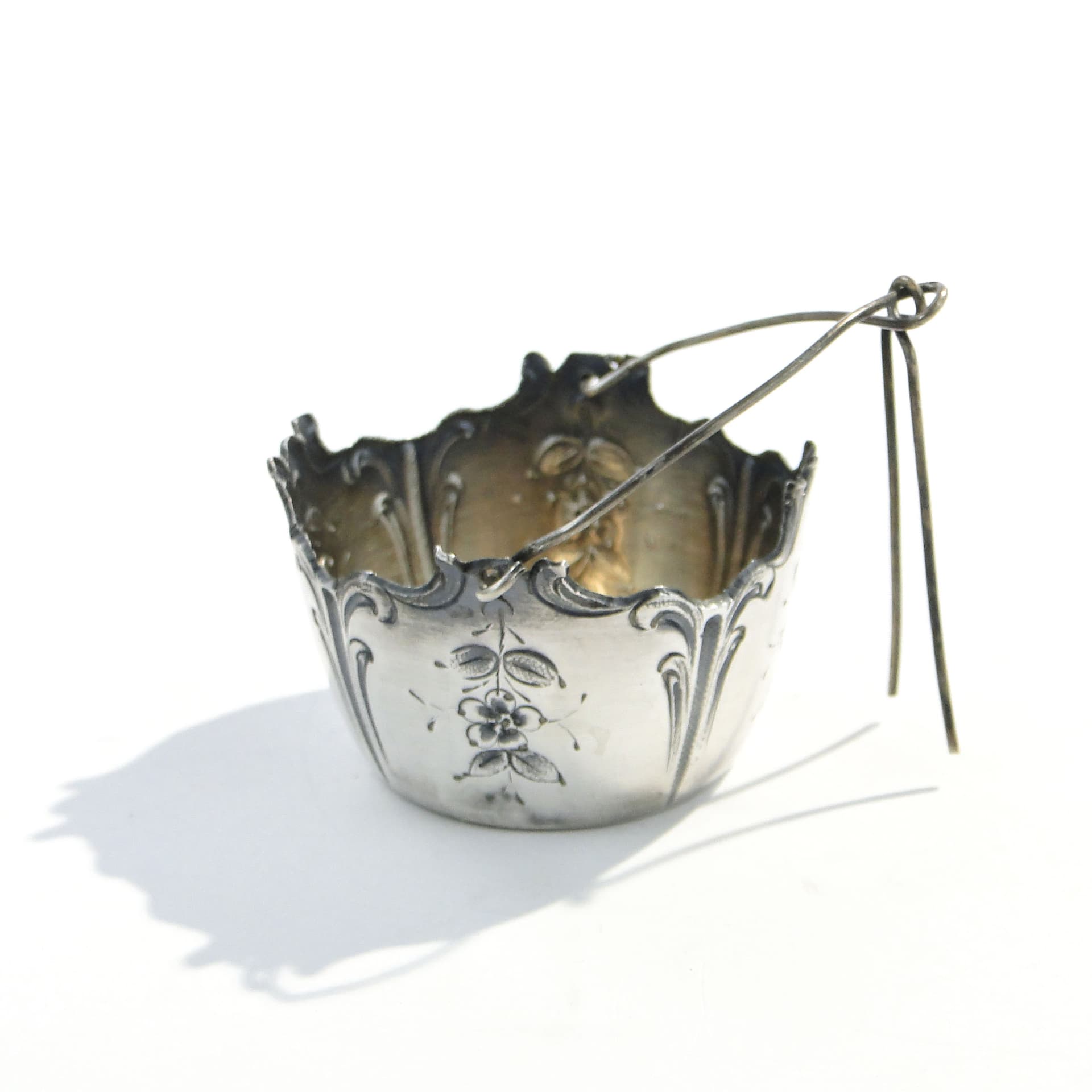 Tea strainer, neoclassical, silver, Russia, early 20th c. - 210282