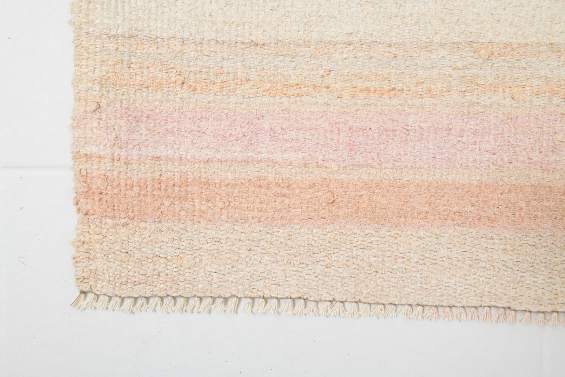 Kilim 391x308 cm, beżowy, różowy, konopie, lata 70. - 210395