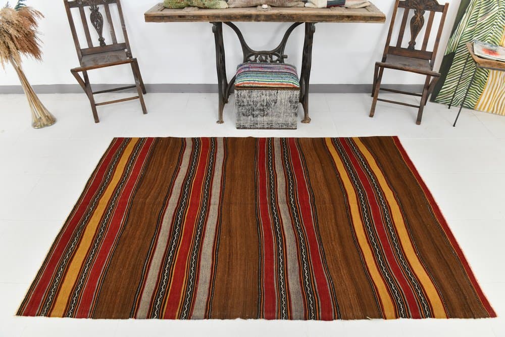 Kilim 213x139 cm, brązowy, czerwony, wełna, lata 70. - 211073