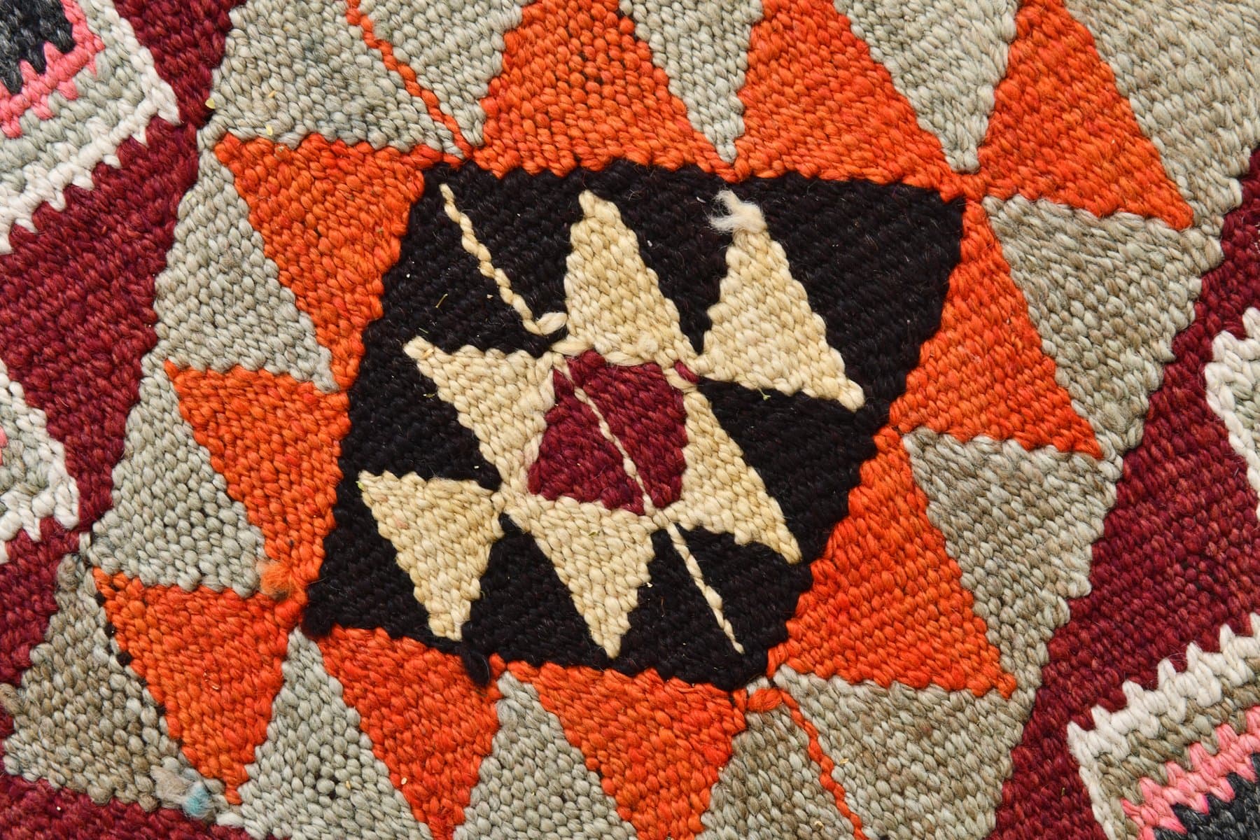 Kilim 327x94 cm, czerwony, pomarańczowy, wełna, Turcja, lata 60. - 212096