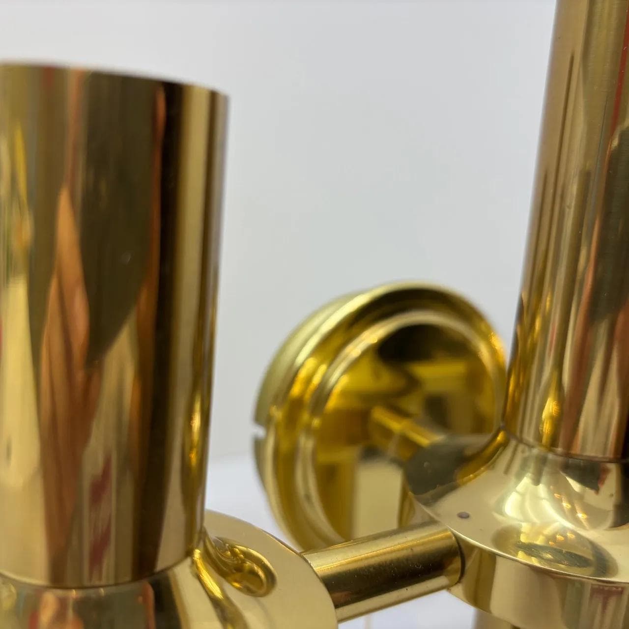 Pair of wall sconces, gilt brass, by G. Sciolari, Italy, 1970s. - 15466