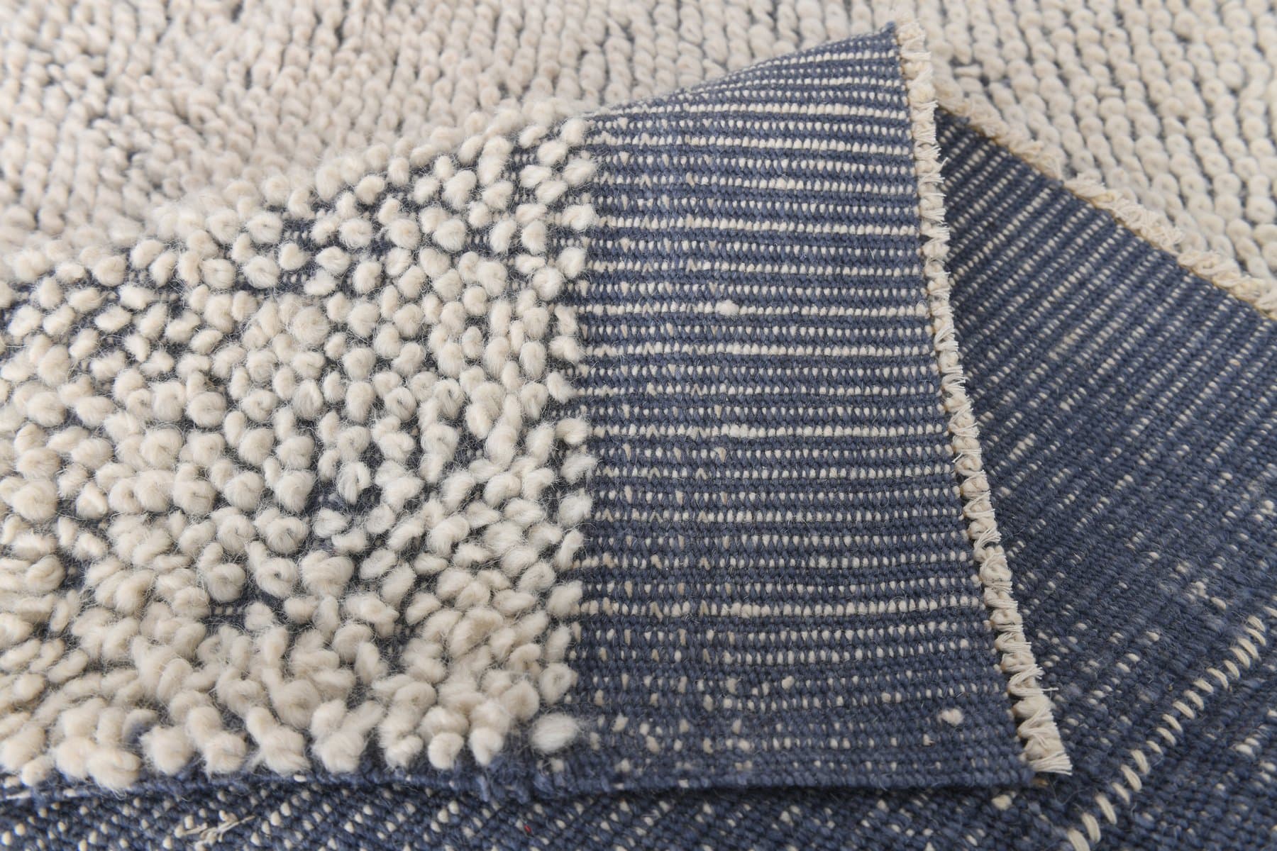 Kilim 303x194 cm, biały, niebieski, wełna, lata 90. - 212541