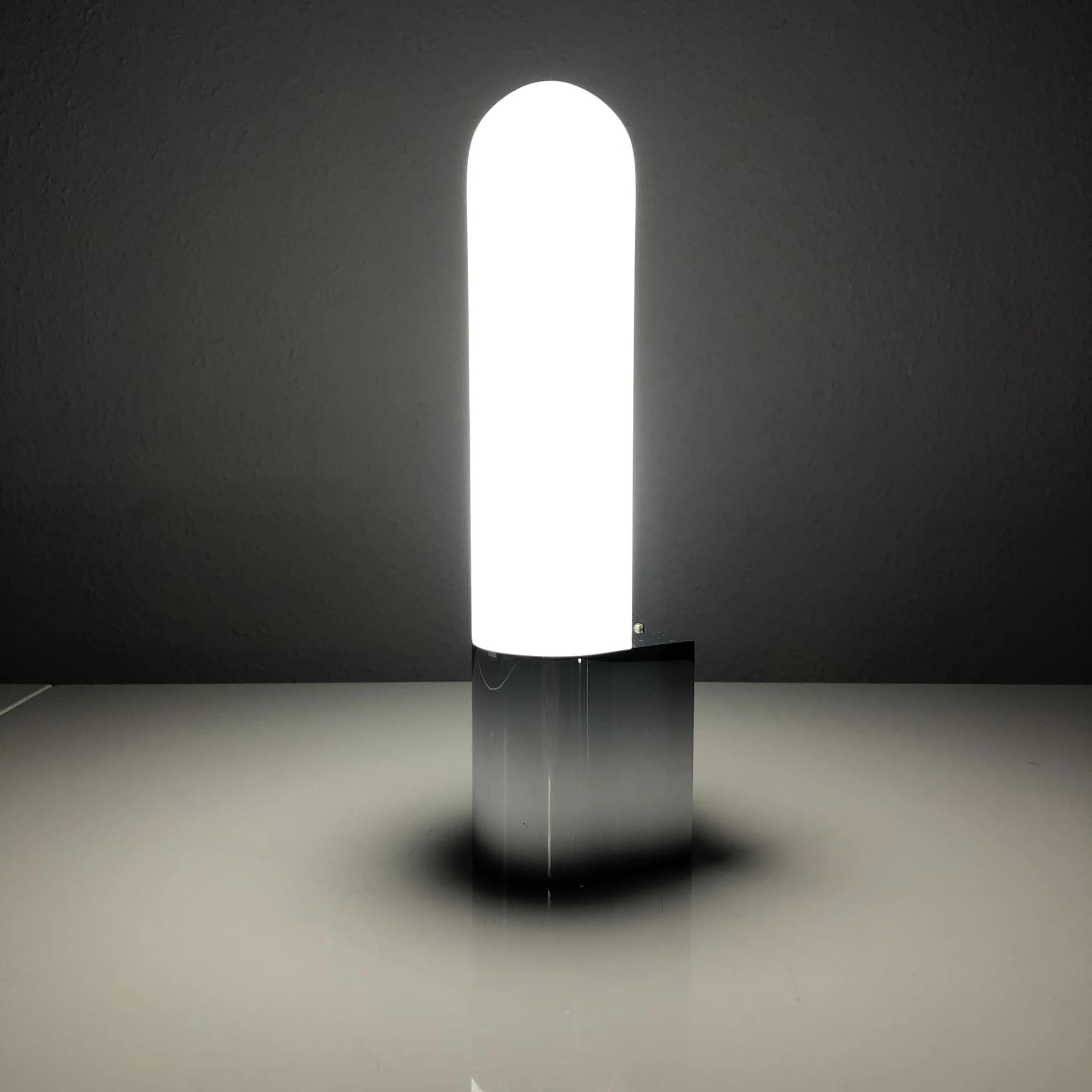 Para kinkietów, szkło białe, metal chromowany, Glashütte Limburg, Niemcy, lata 80. - 15438