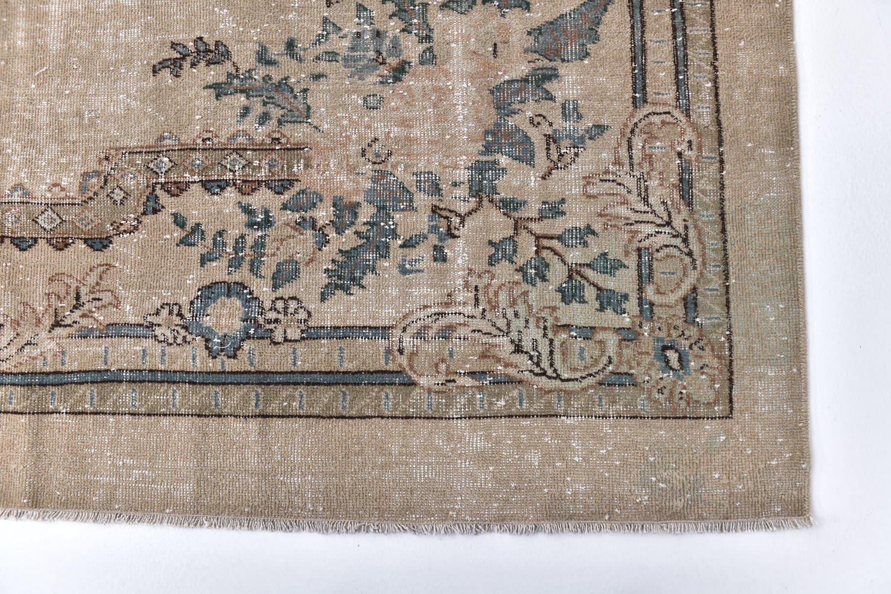 Rug 330x233 cm, beige, wool, Turkey, 1970s. - 213907