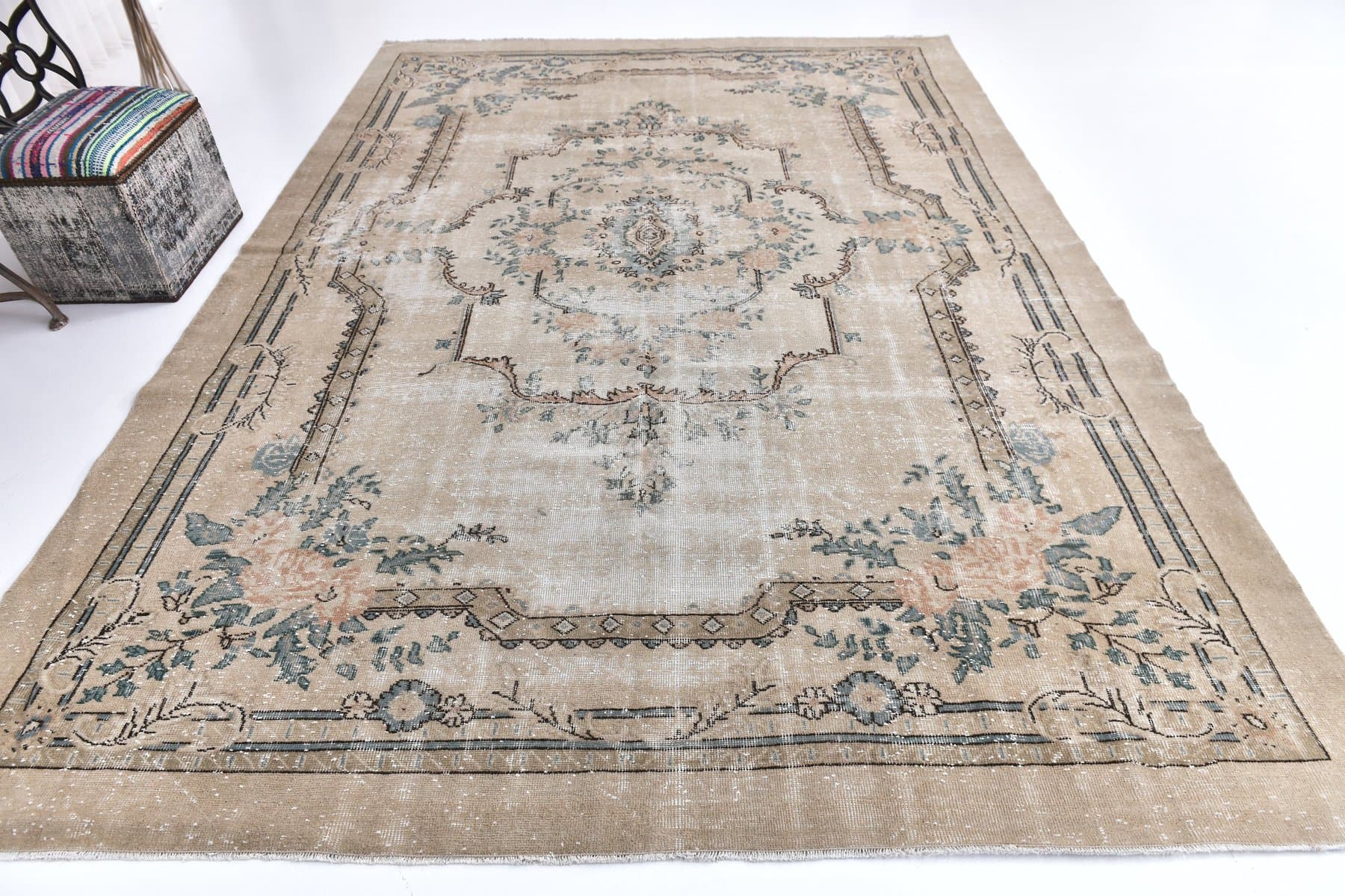 Rug 330x233 cm, beige, wool, Turkey, 1970s. - 213901