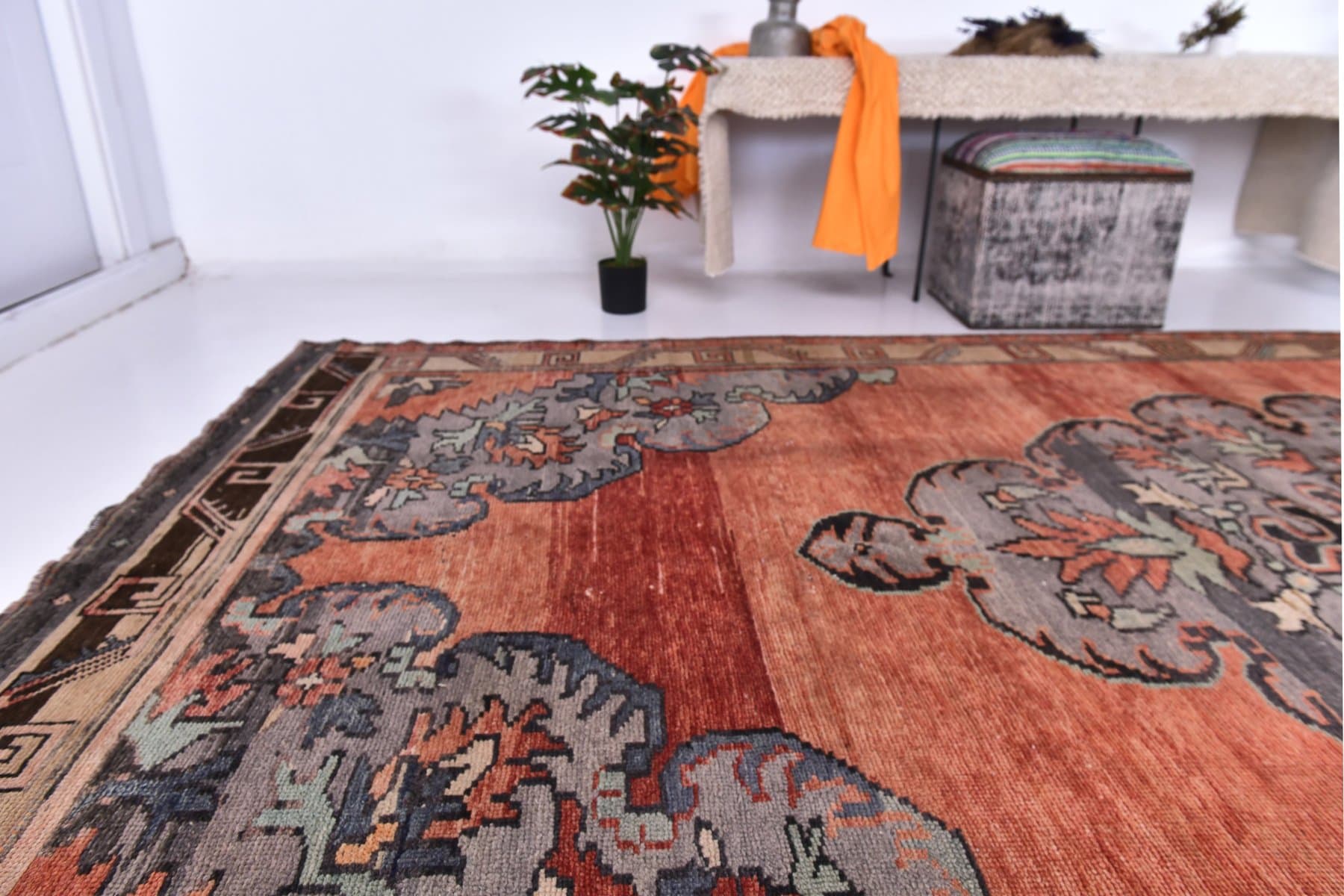 Dywan 189x370 cm, czerwony, szary, wełna, Turcja, lata 70. - 213829