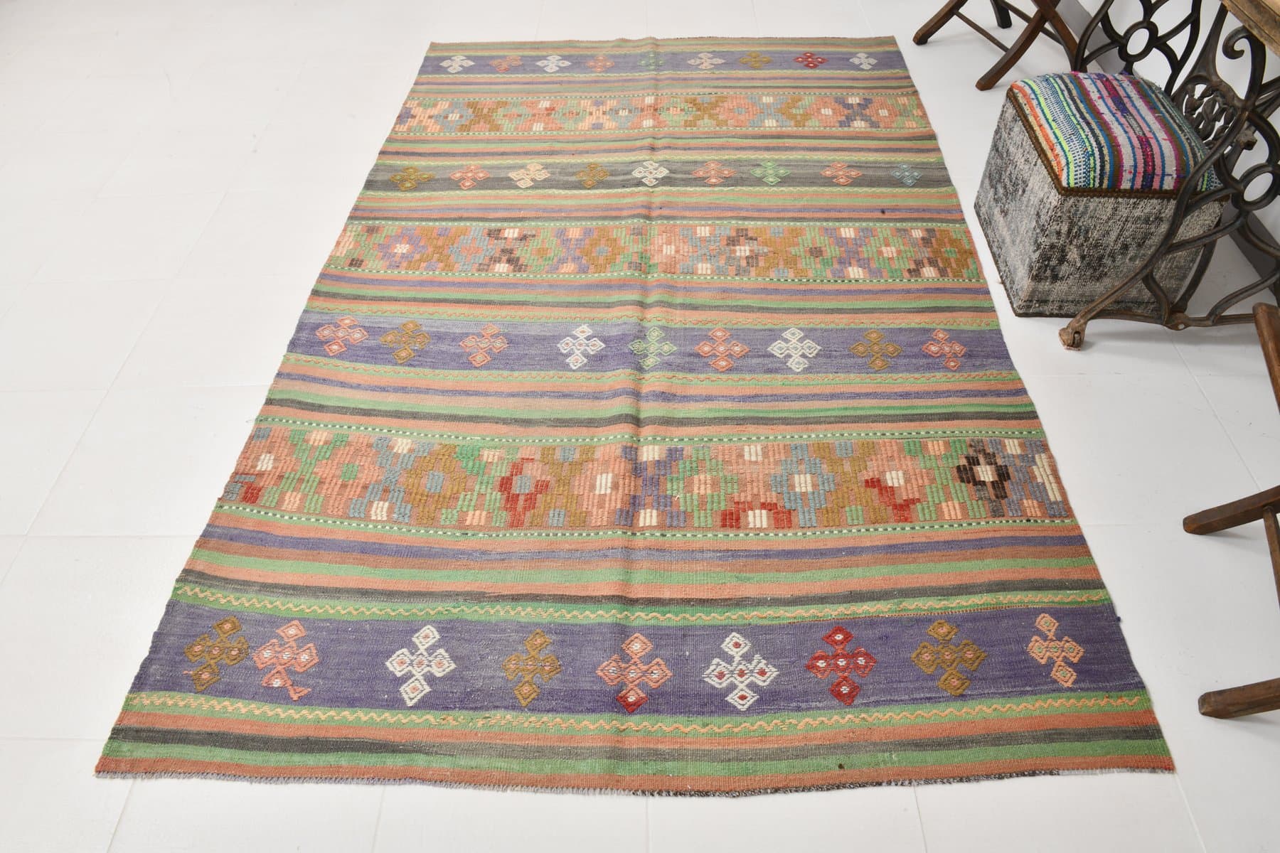 Kilim 165x263 cm, fioletowy, zielony, wełna, lata 70. - 214352