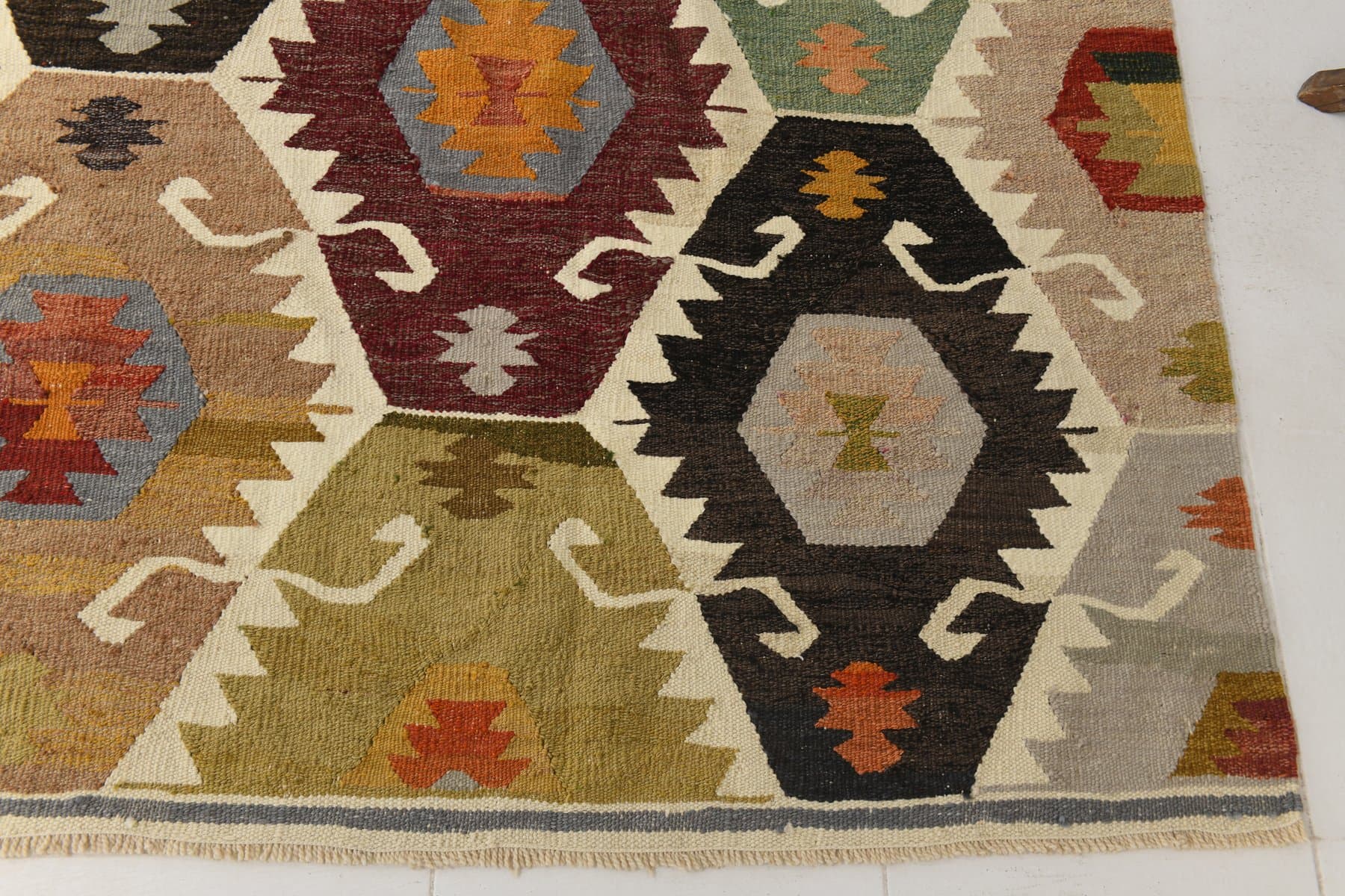 Kilim 383x273 cm, żółty, czerwony, wełna, Turcja, lata 60. - 214196