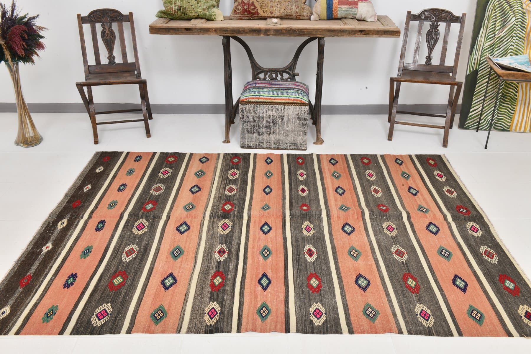 Kilim 163x240 cm, brzoskwiniowy, brązowy, wełna, lata 70. - 214599
