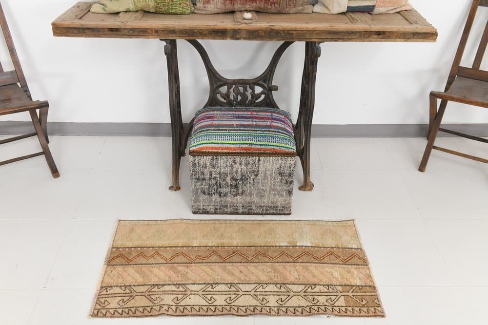 Dywan 107x54 cm, beżowy, wełna, lata 70. - 215143