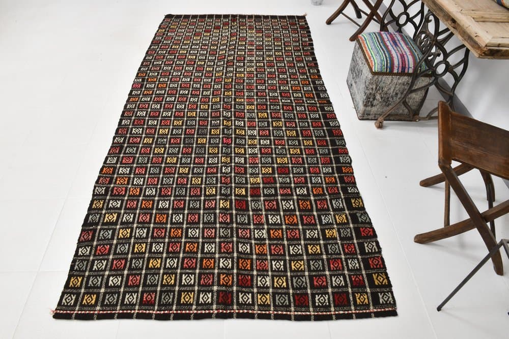Kilim 140x290 cm, czarny, czerwony, wełna, lata 70. - 215381