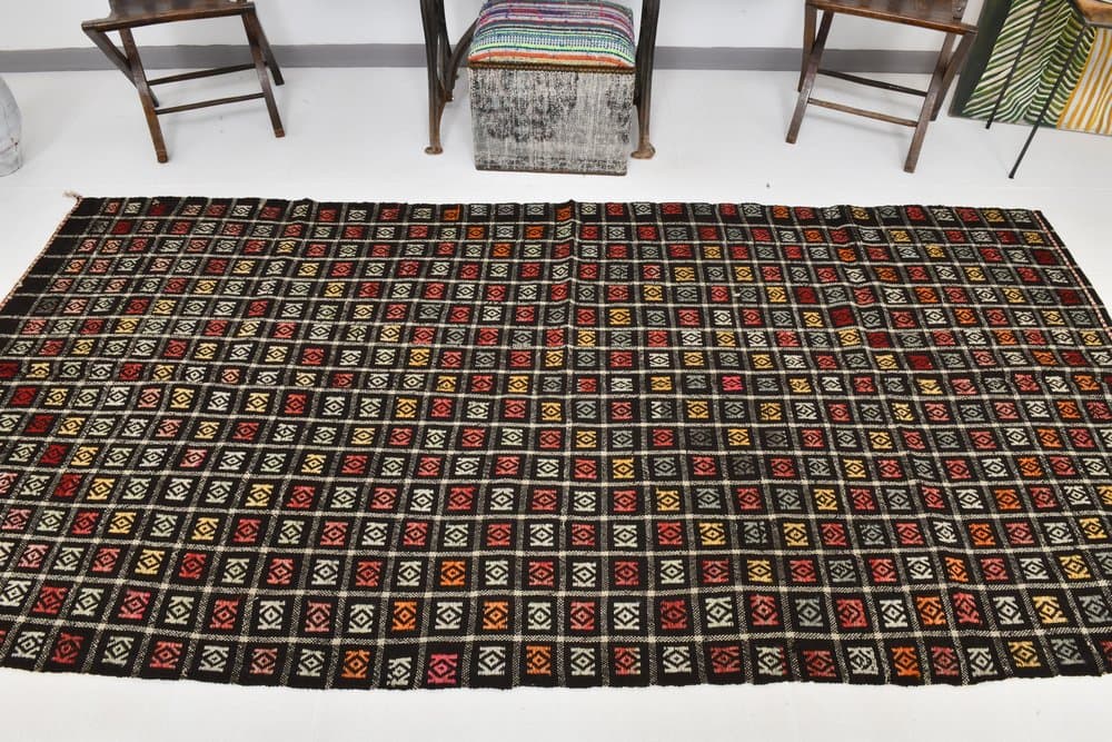 Kilim 140x290 cm, czarny, czerwony, wełna, lata 70. - 215387