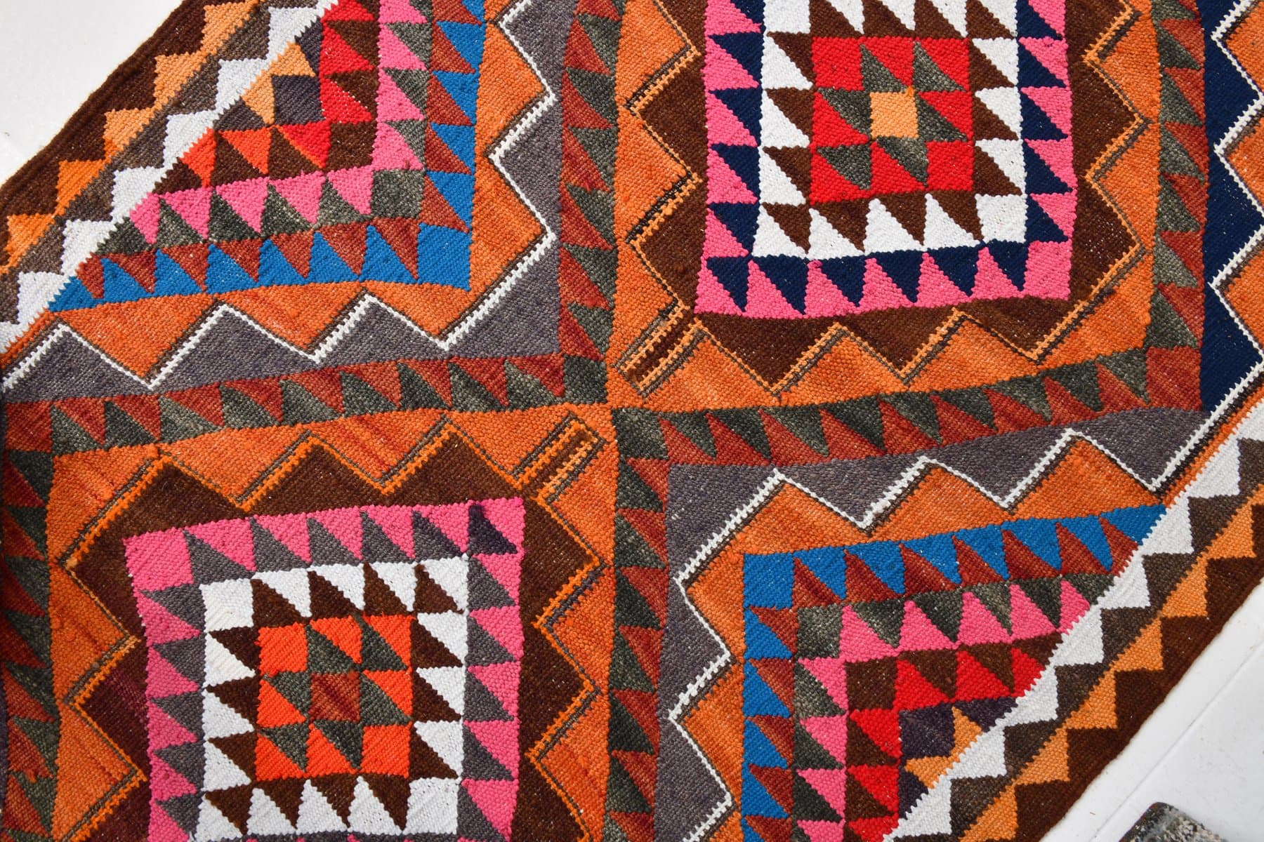 Kilim 309x95 cm, brązowy, karmazynowy, wełna, Turcja, lata 60. - 219361
