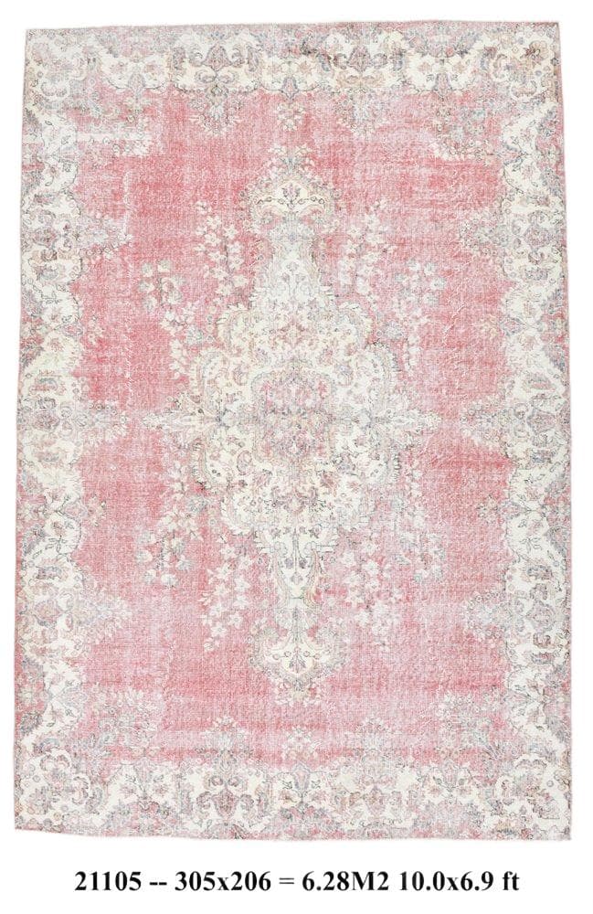 Rug 305x206 cm, pink, wool, Turkey, 1970s.