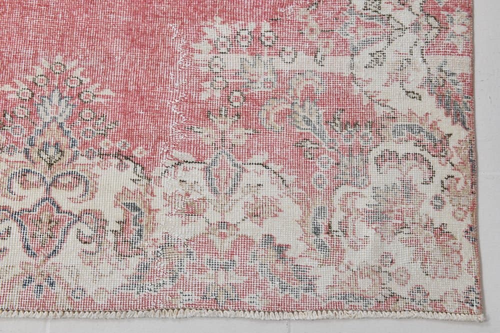 Rug 305x206 cm, pink, wool, Turkey, 1970s. - 219302