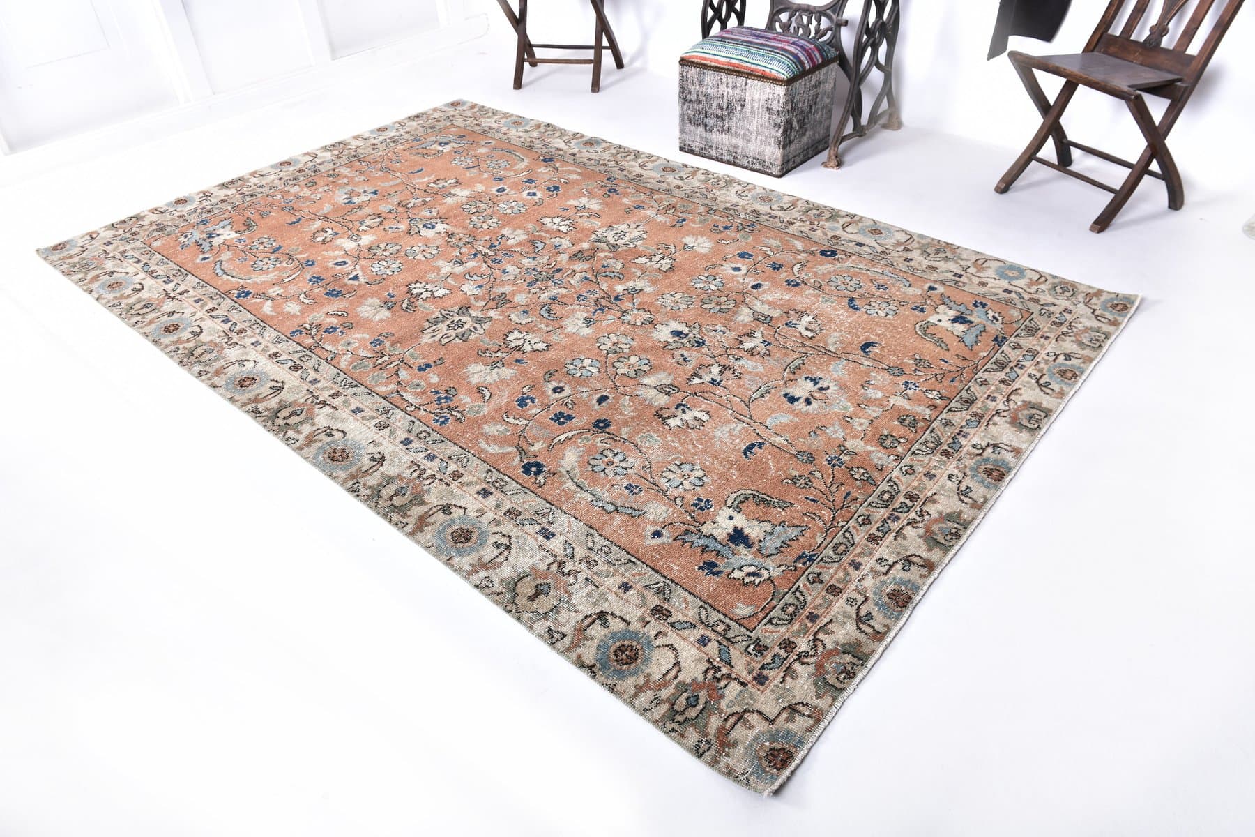 Rug 186x291 cm, beige, wool, Turkey, 1970s. - 219032