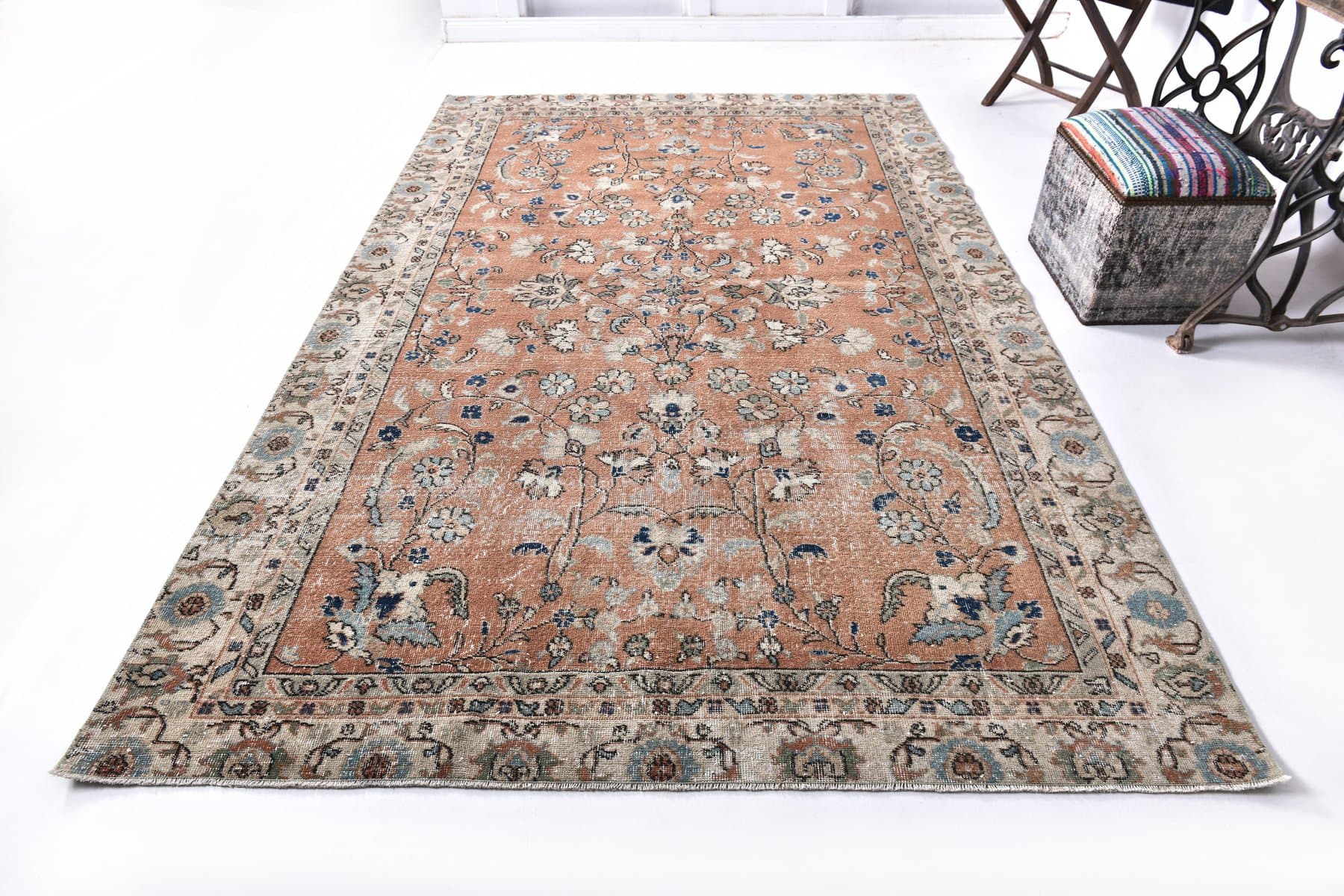 Rug 186x291 cm, beige, wool, Turkey, 1970s. - 219030