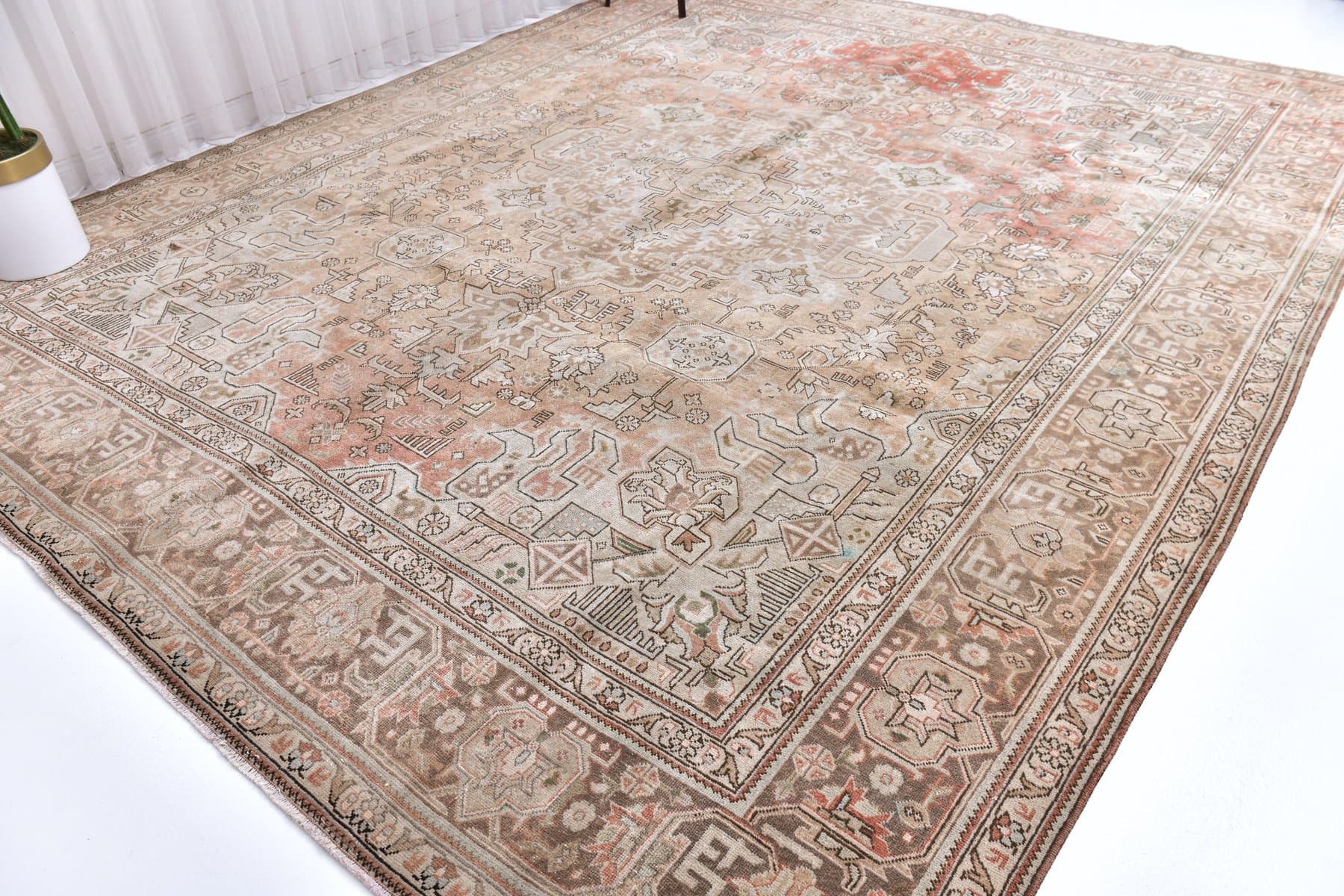 Dywan 380x305 cm, czerwony, wełna, Turcja, lata 70. - 218861