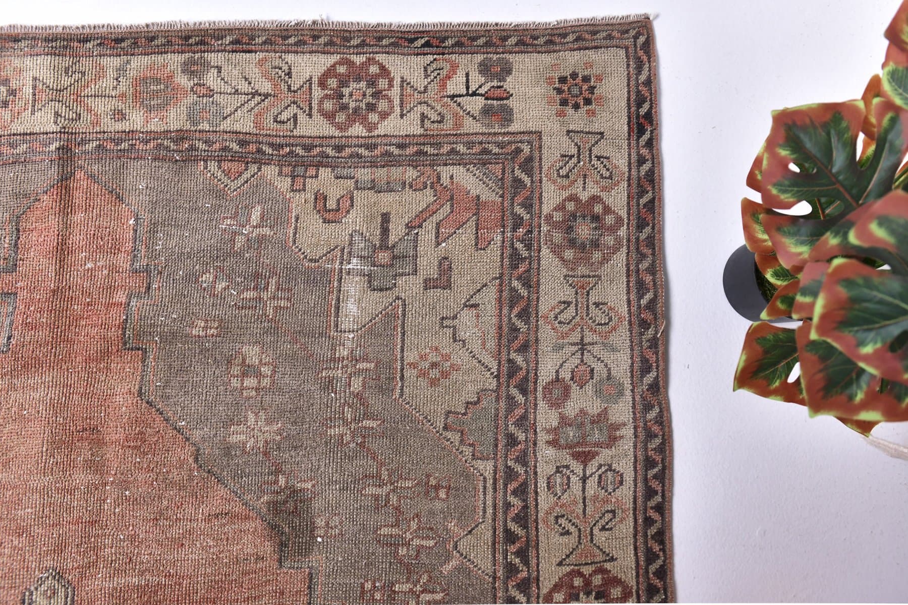 Dywan 301x150 cm, różowy, wełna, Turcja, lata 70. - 218795