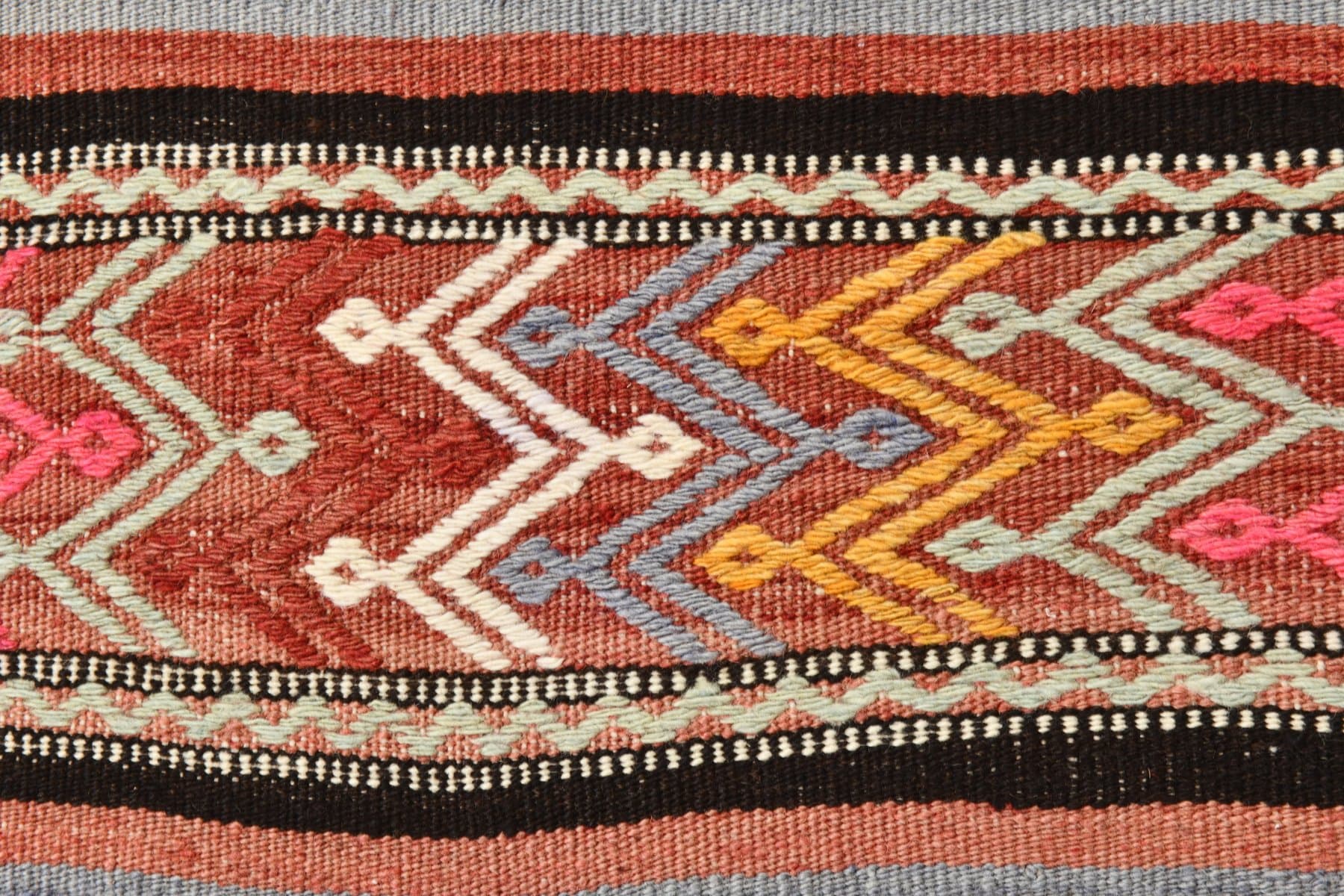 Kilim 163x242 cm, brązowy, beżowy, wełna, Turcja, lata 60. - 218703