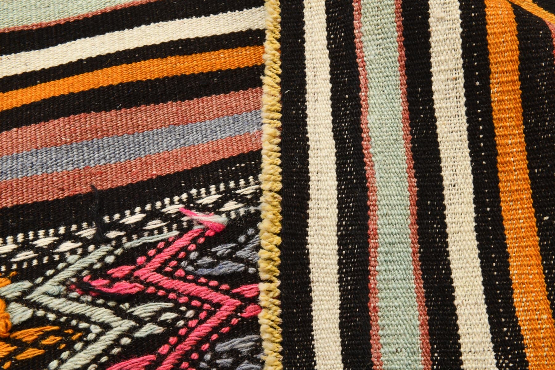 Kilim 163x242 cm, brązowy, beżowy, wełna, Turcja, lata 60. - 218701