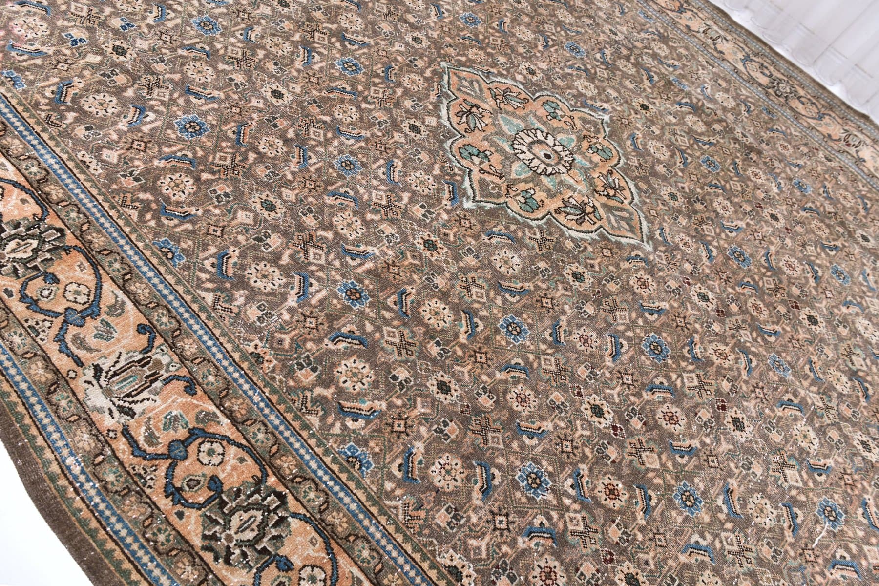 Dywan 389x296 cm, beżowy, brązowy, wełna, Turcja, lata 60. - 218642