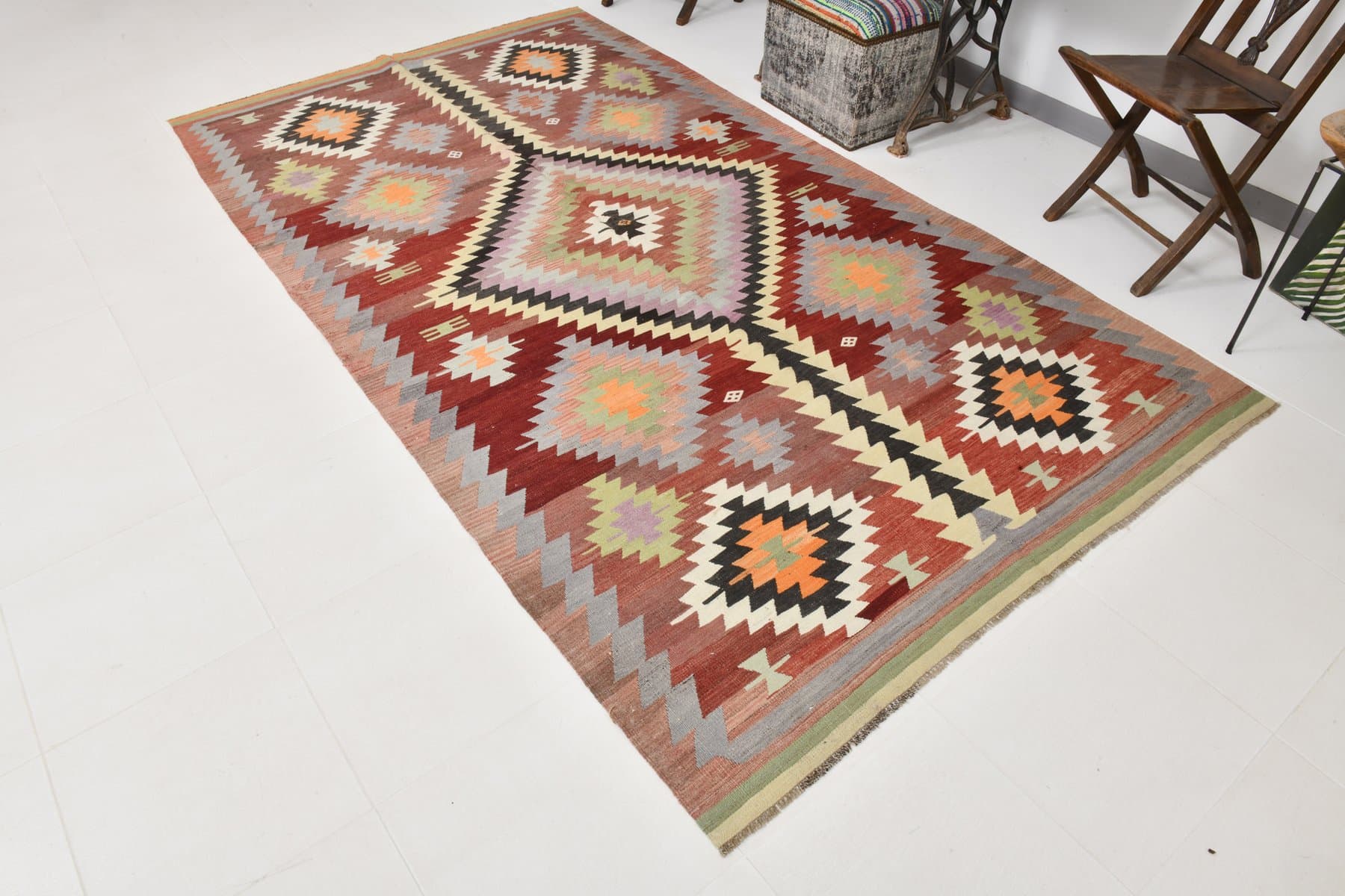 Kilim 163x295 cm, czerwony, beżowy, wełna, Turcja, lata 60. - 218572