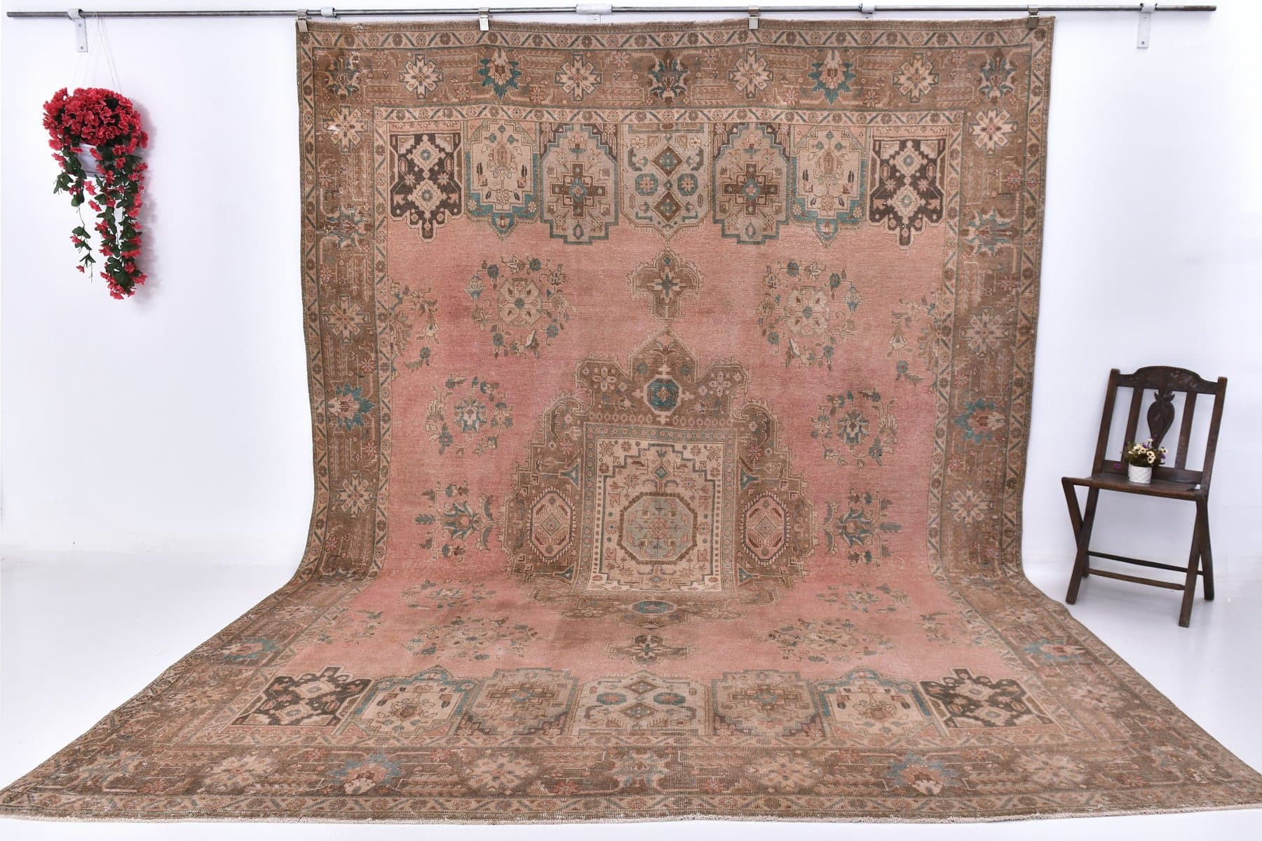 Dywan 387x293 cm, różowy, wełna, lata 60. - 219674