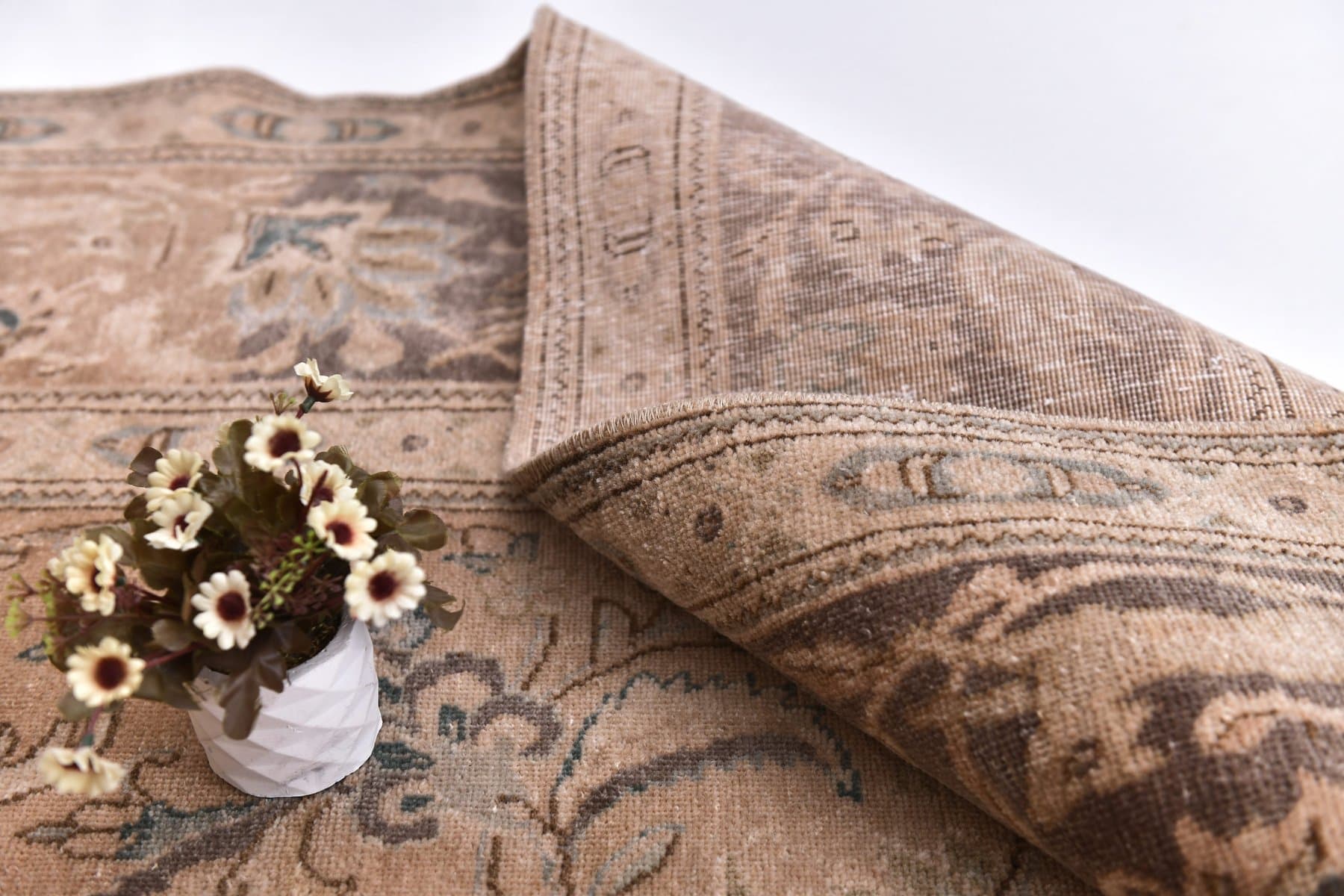 Dywan 380x295 cm, brązowy, wełna, Turcja, lata 60. - 219659