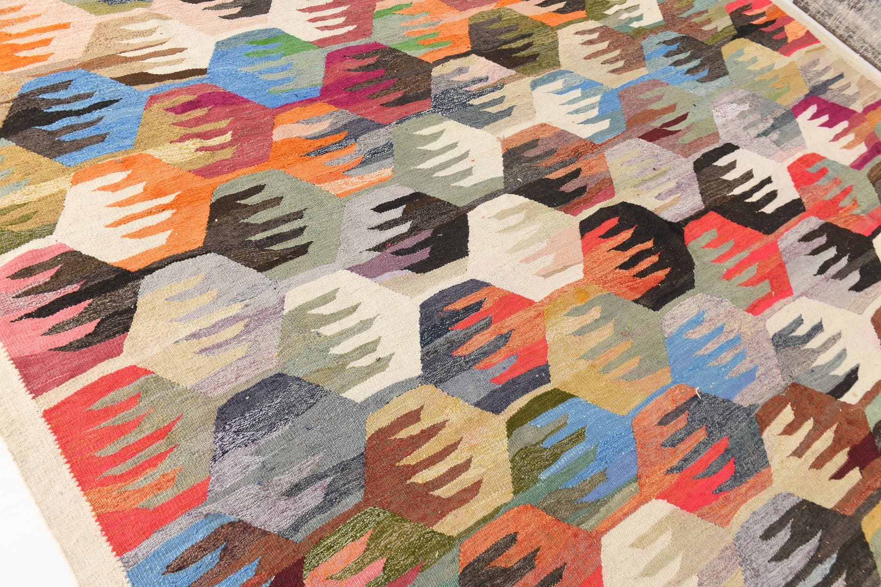 Kilim Rug 438x298 cm, red, wool, Turkey, 1960s. - 217375