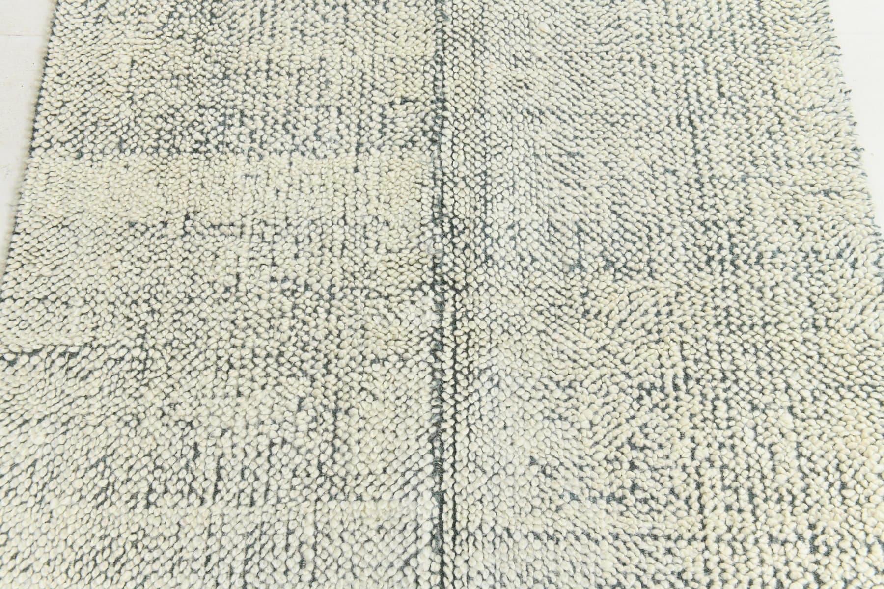 Kilim 137x200 cm, white, green, wool, 1970s - 215794