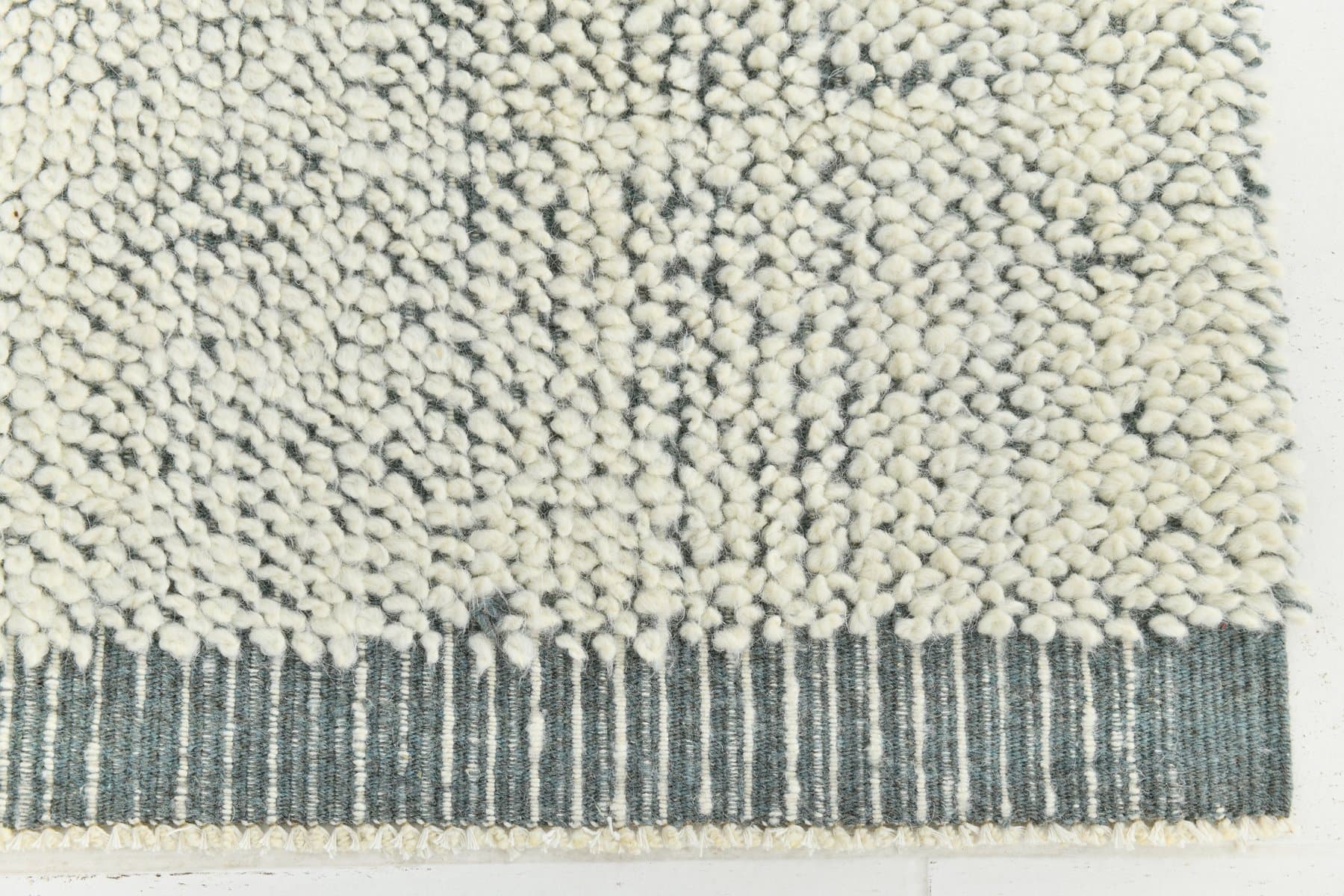 Kilim 137x200 cm, white, green, wool, 1970s - 215797