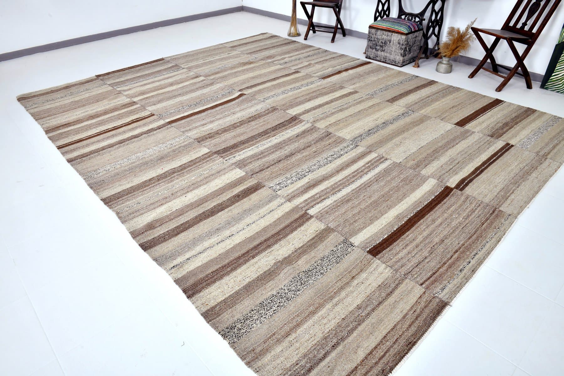 Kilim 393x310 cm, beige, wool, 1970s - 216668