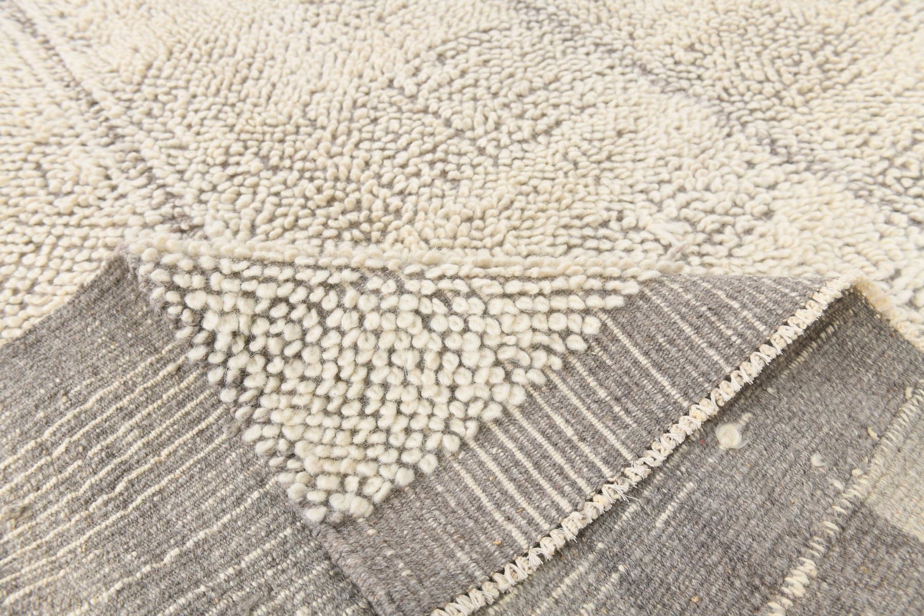 Kilim 307x255 cm, beige, wool, 1970s - 216482