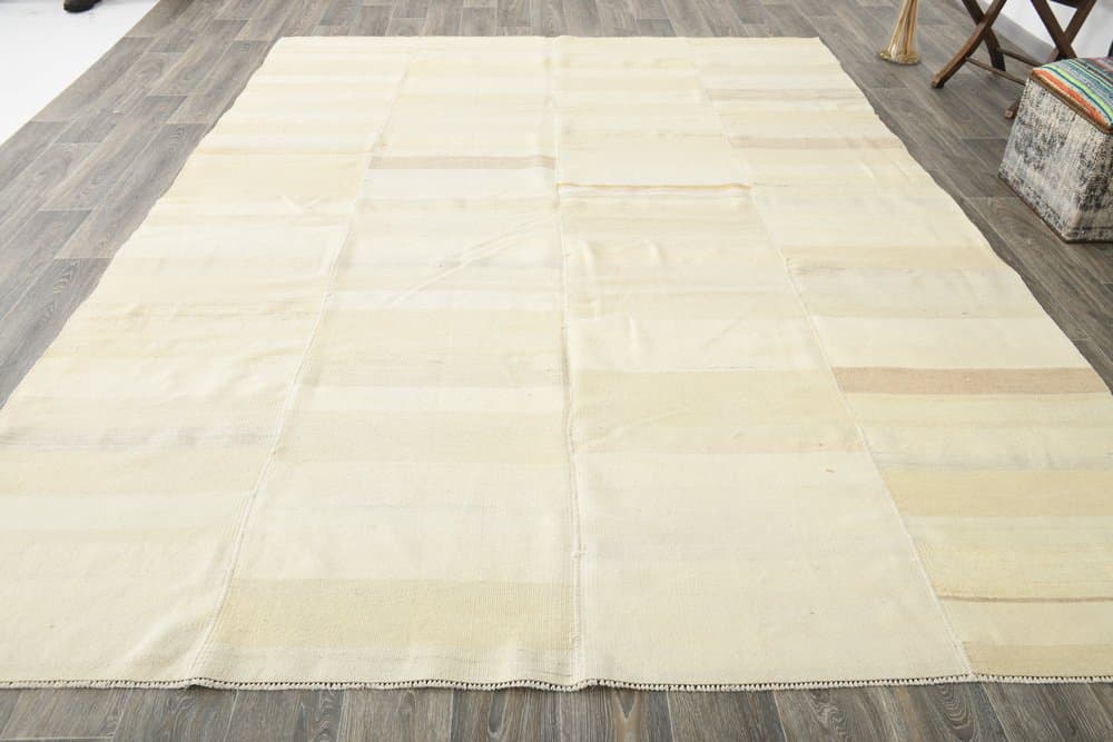 Kilim 338x240 cm, ivory, wool, 1980s - 216385