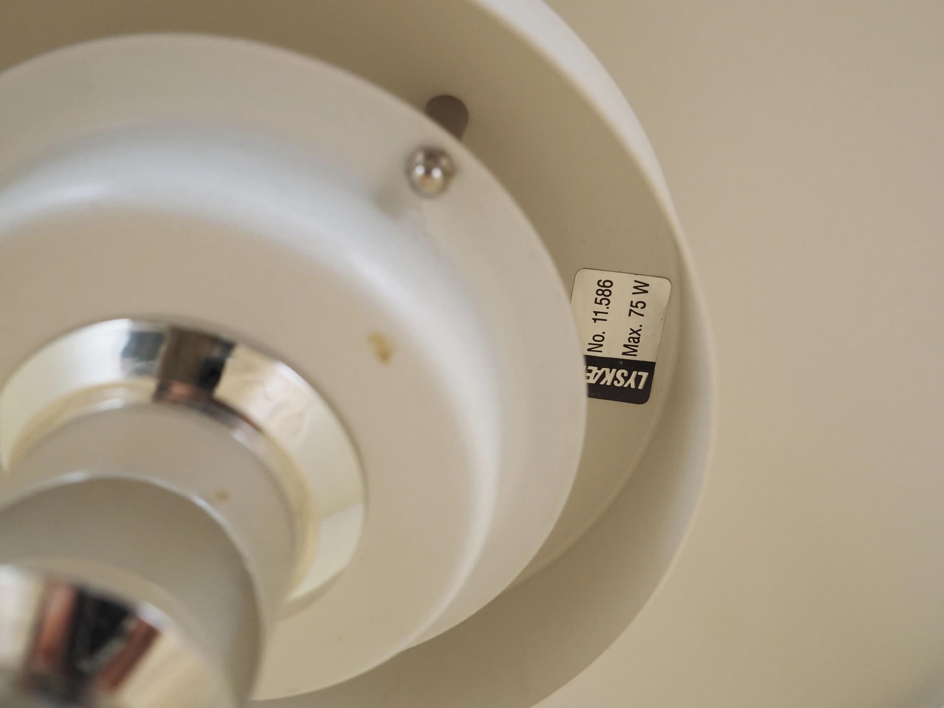 Lampa podłogowa, metal biały, proj. S. Henningsen, Lyskaer, Dania, lata 70. - 15927