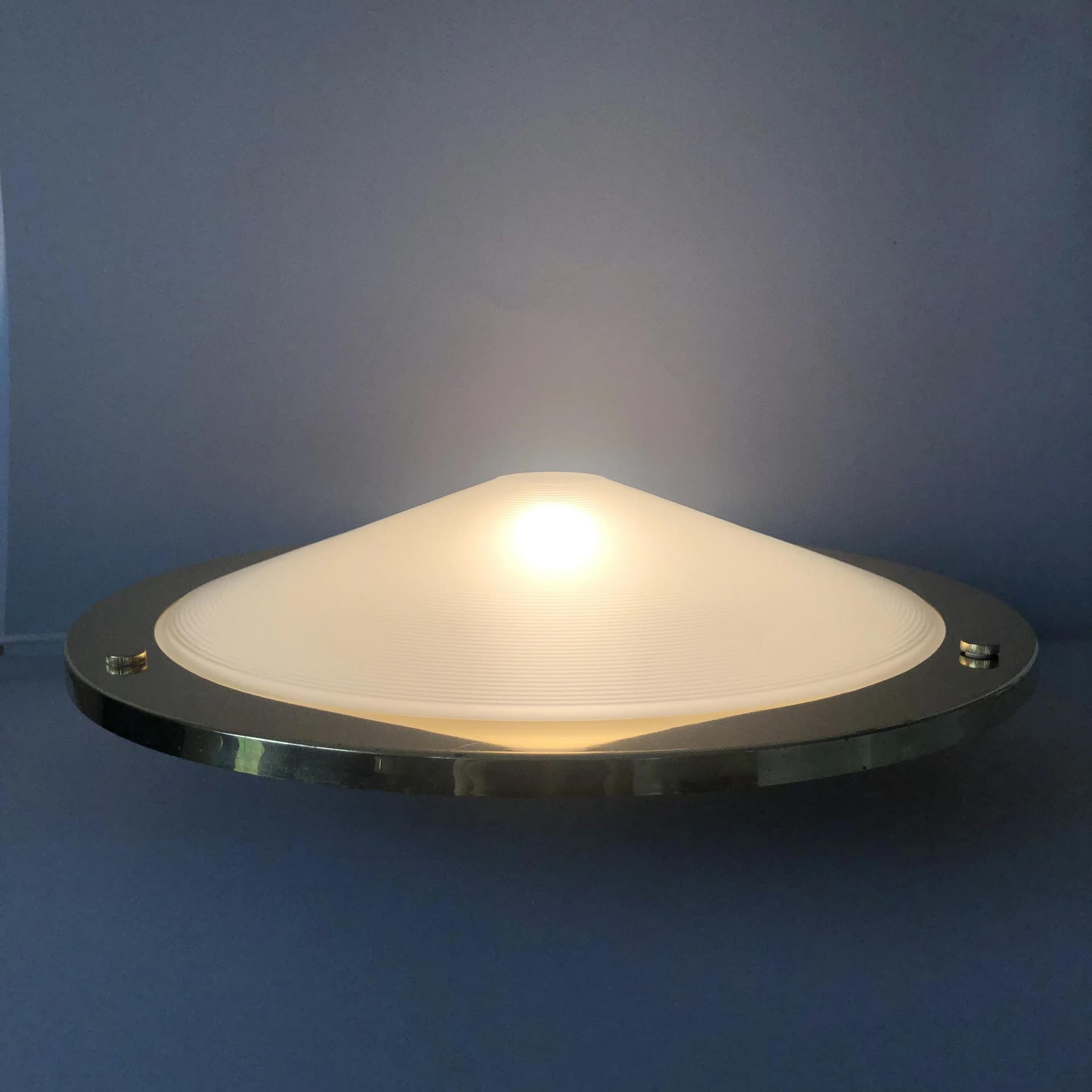 Plafon, szkło biały, mosiądz, Niemcy, lata 80. - 16017